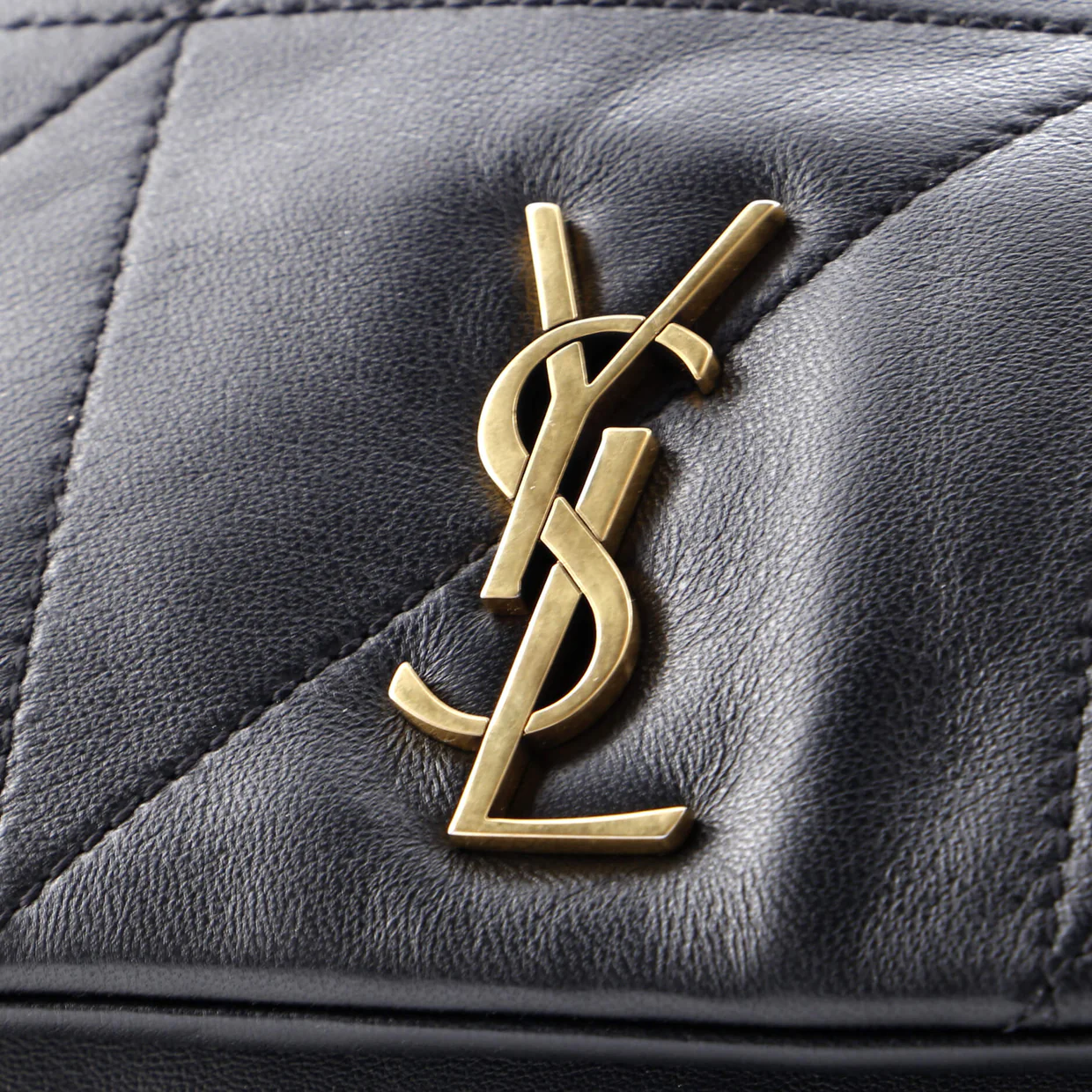 Jamie 4.3 Shoulder Bag Quilted Leather Small - Deep Luxury