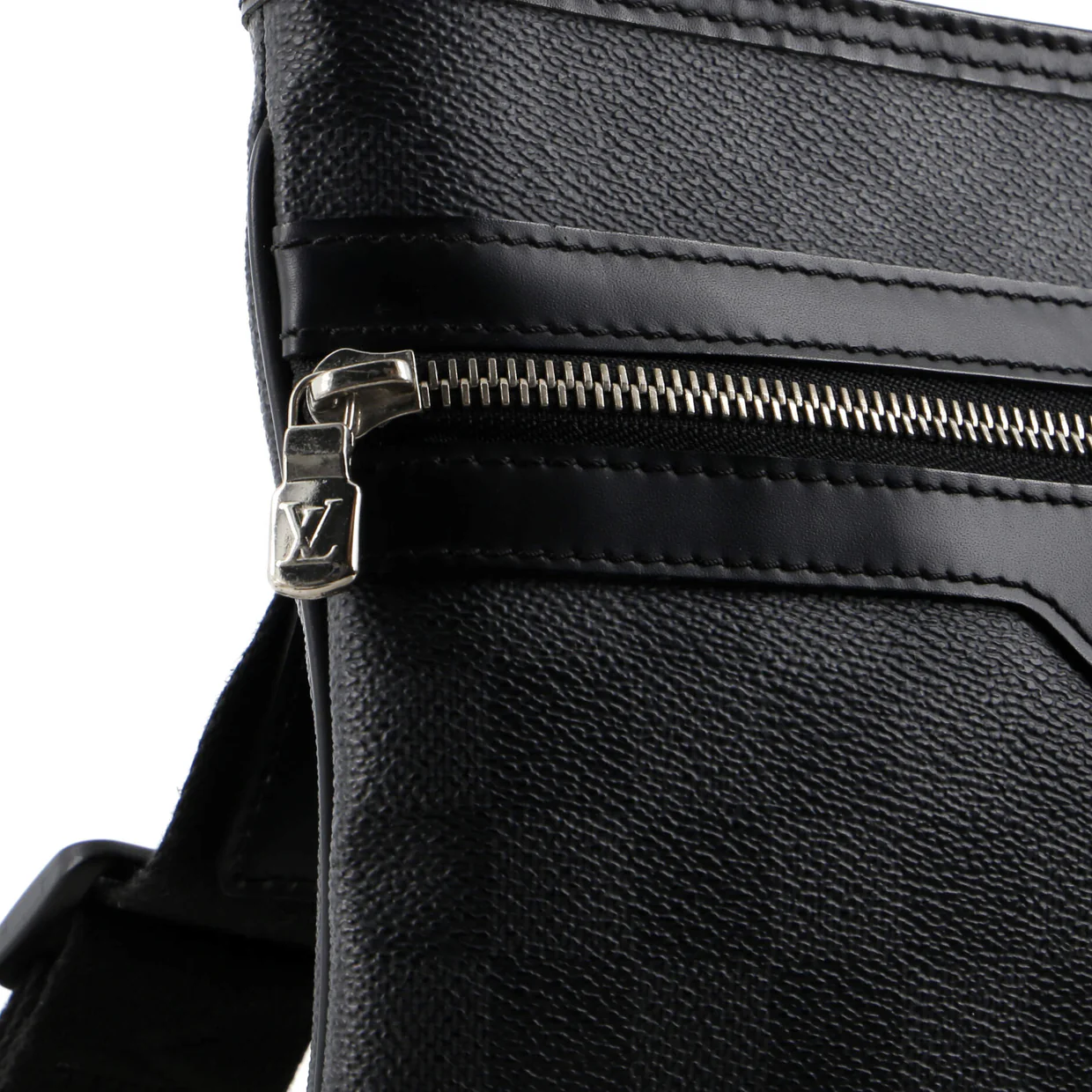 Thomas Handbag Damier Graphite - Deep Luxury