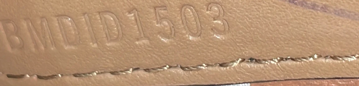 Belt Soft Tote Leather Medium - Deep Luxury