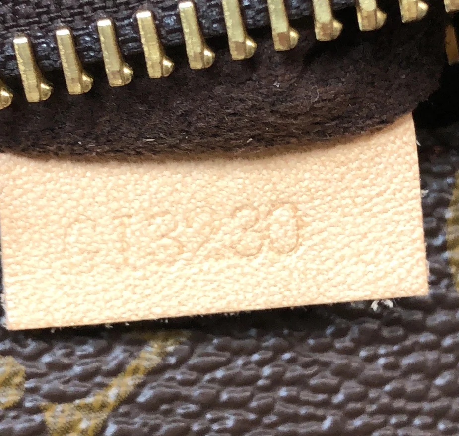 Pochette Metis Monogram Canvas - Deep Luxury