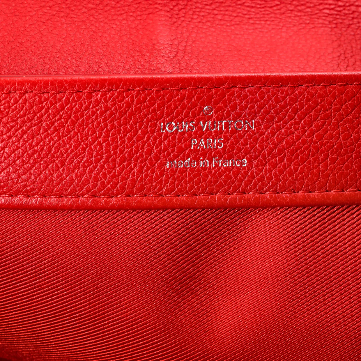 Lockme II Handbag Leather BB - Deep Luxury