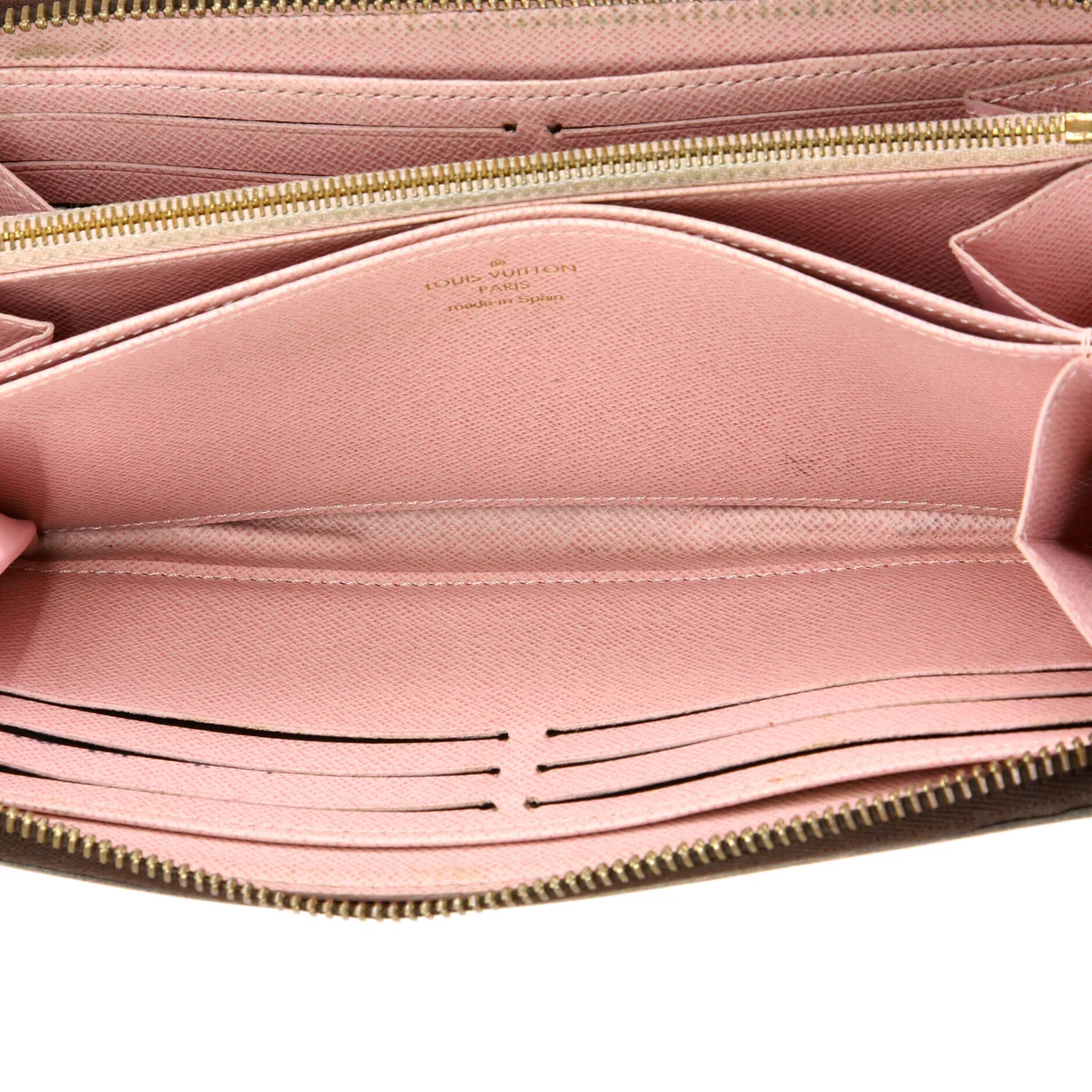 Zippy Wallet Damier - Deep Luxury