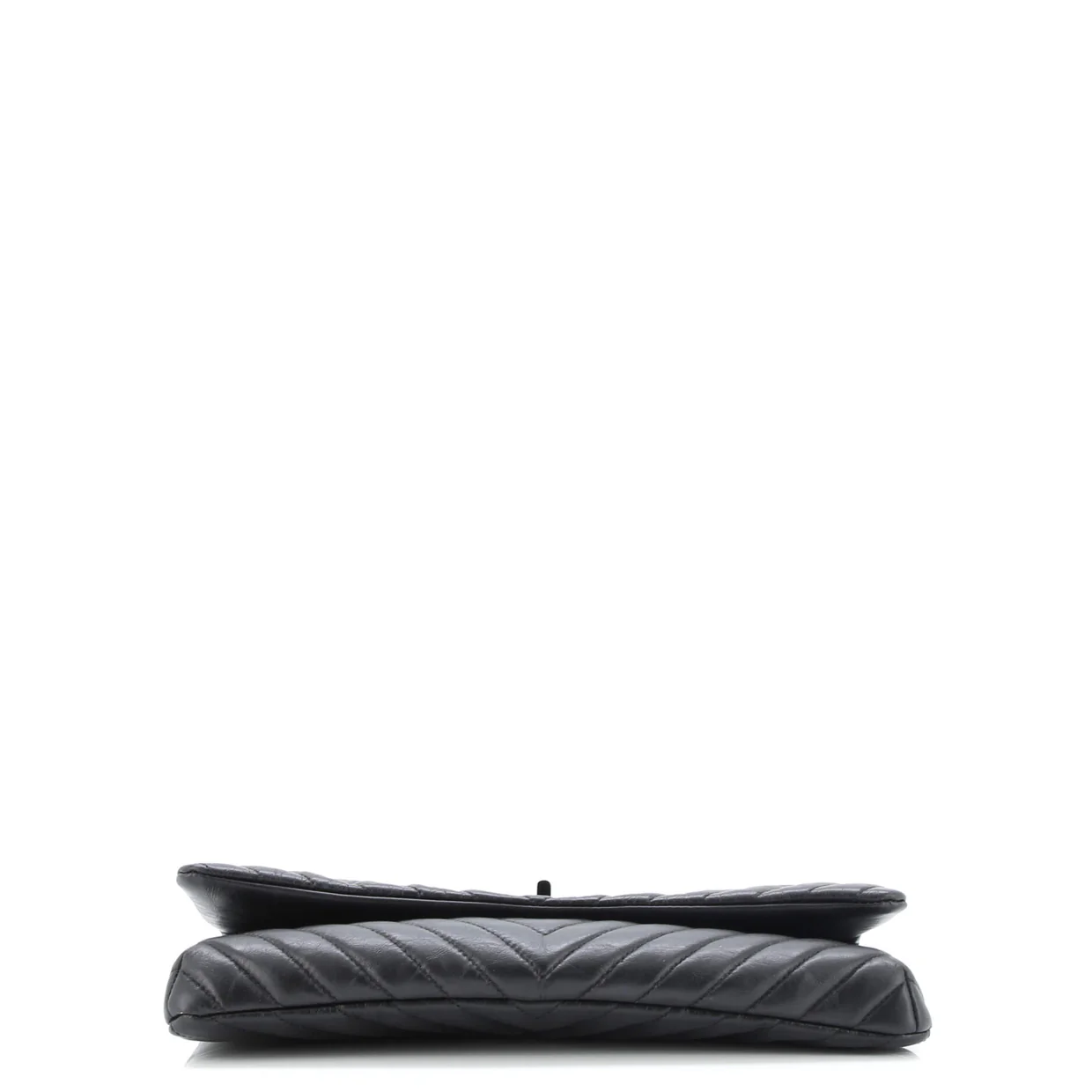 So Black Reissue 2.55 Flap Clutch Chevron Aged Calfskin - Deep Luxury