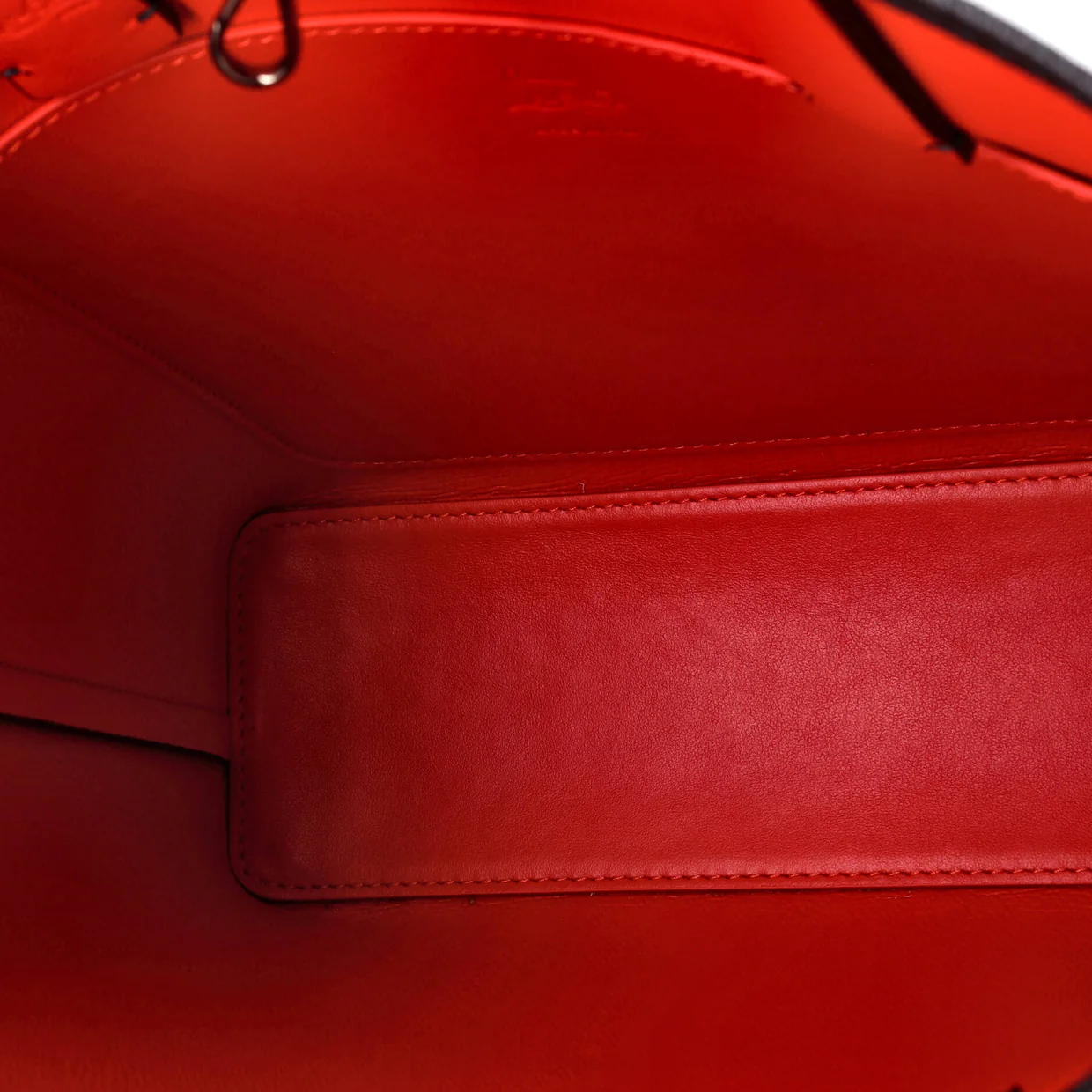 Cabata North South Tote Leather - Deep Luxury