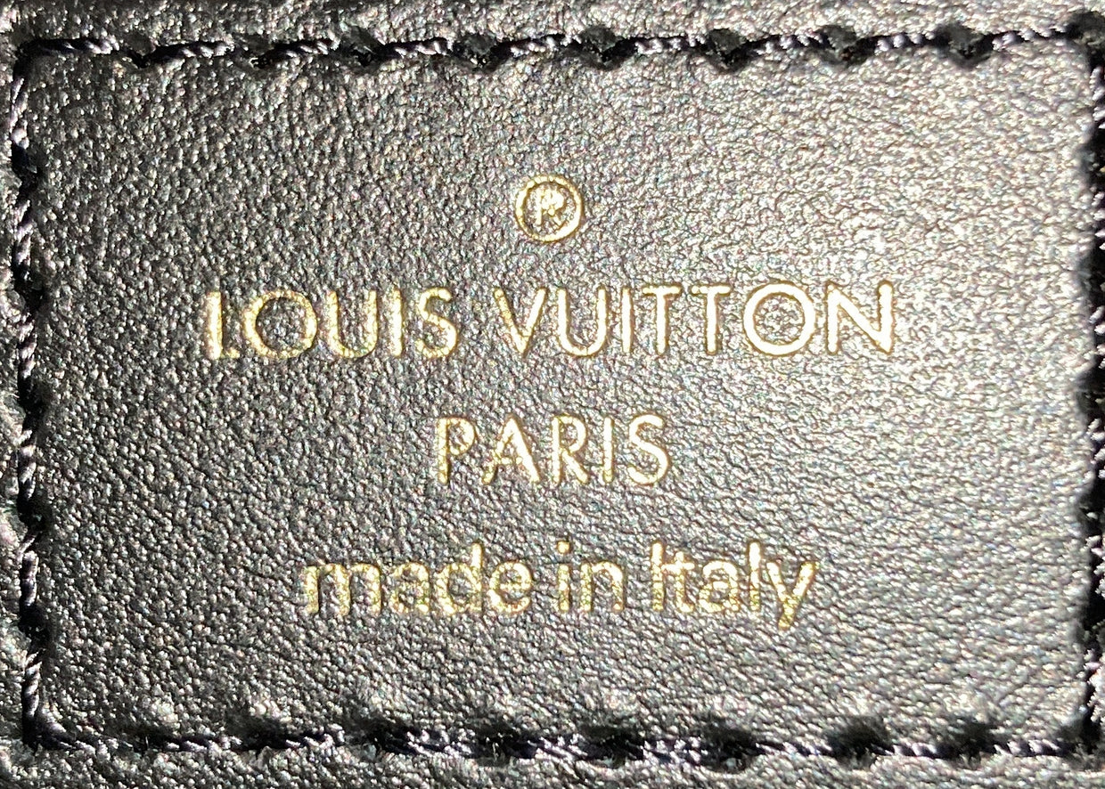 Pochette Metis Wild at Heart Monogram Giant - Deep Luxury