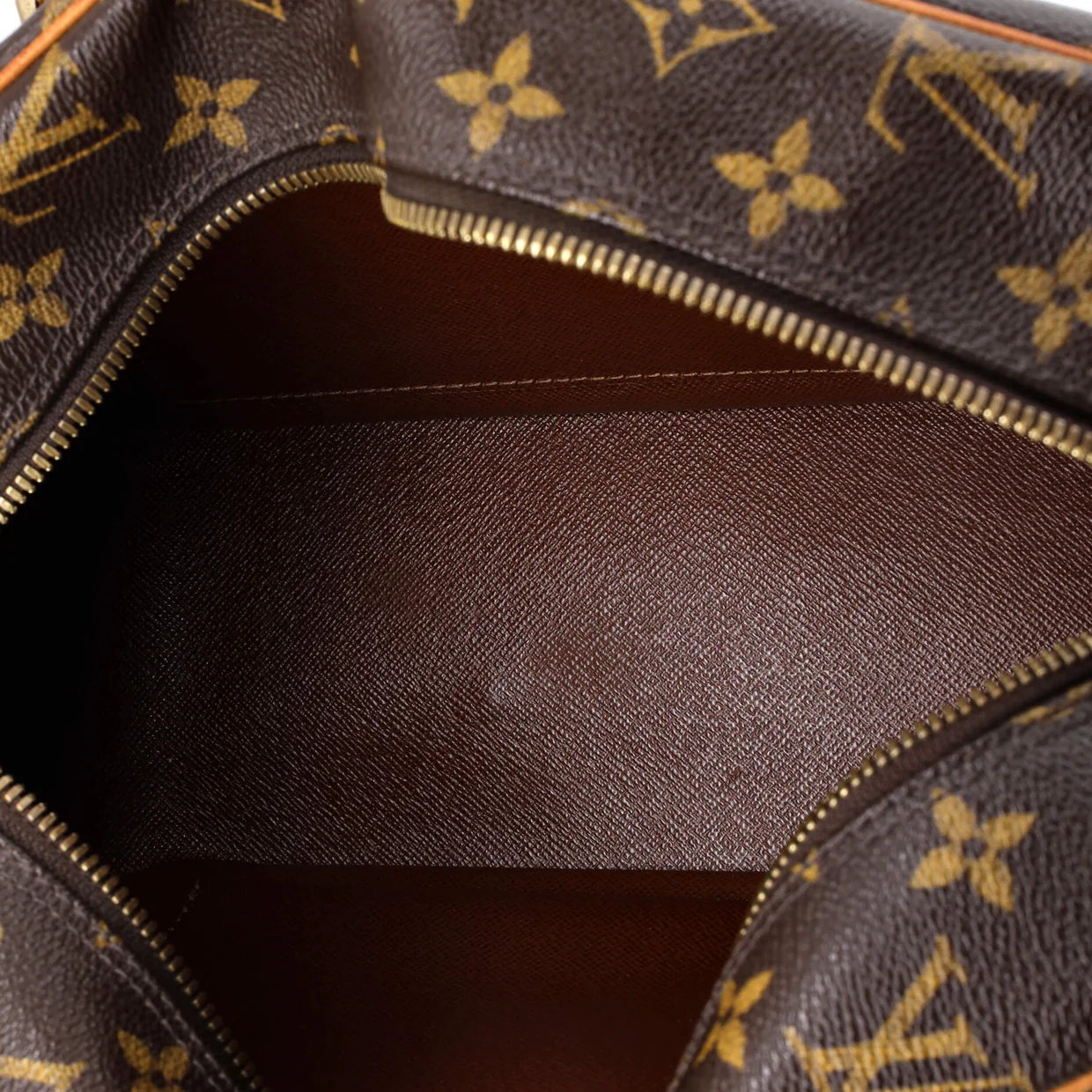 Cite Handbag Monogram Canvas MM - Deep Luxury