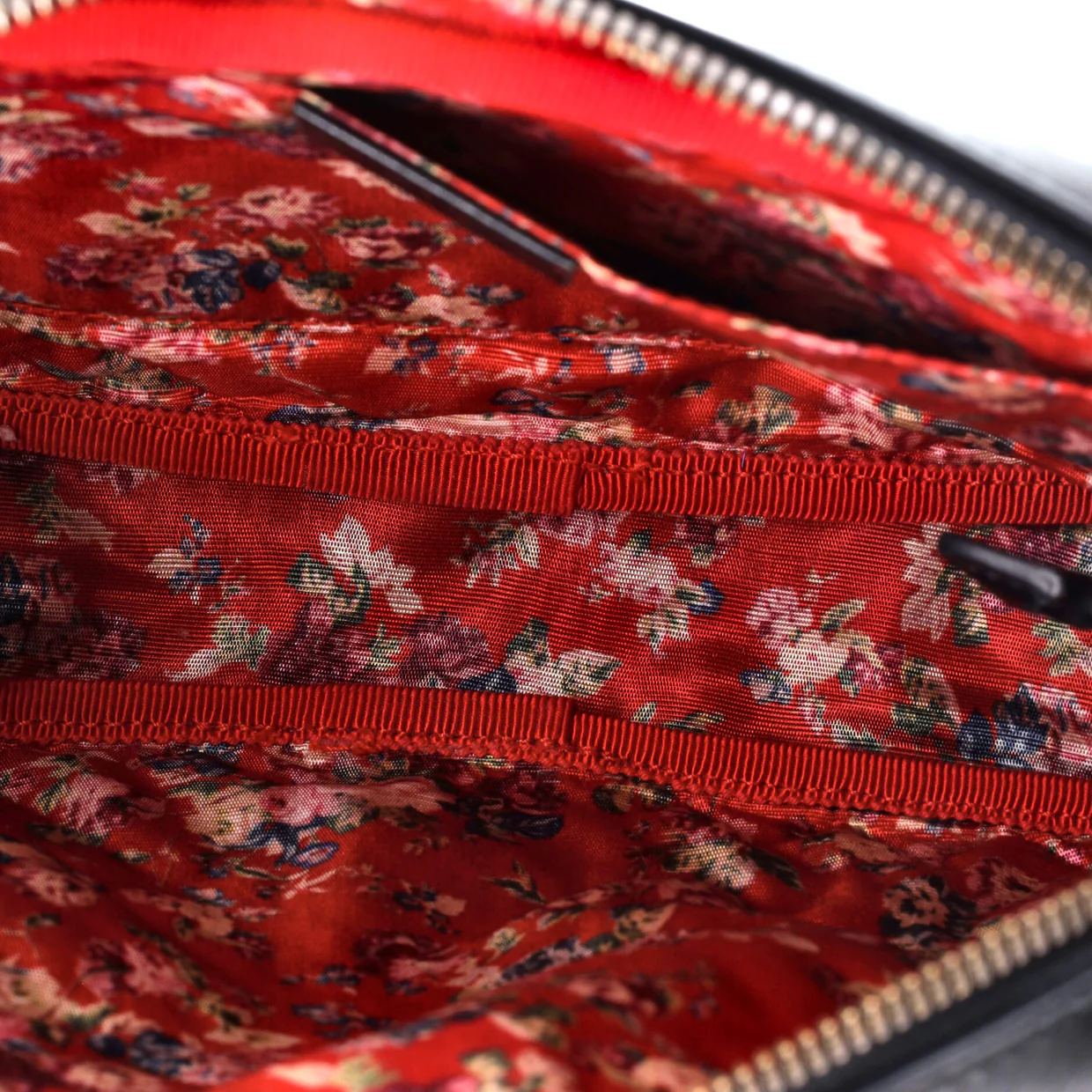 Trapuntata Camera Bag Quilted Leather Small - Deep Luxury