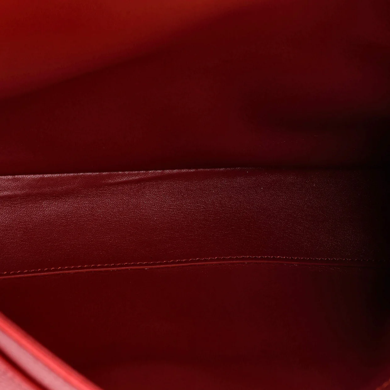 16 Top Handle Bag Grained Calfskin Medium - Deep Luxury