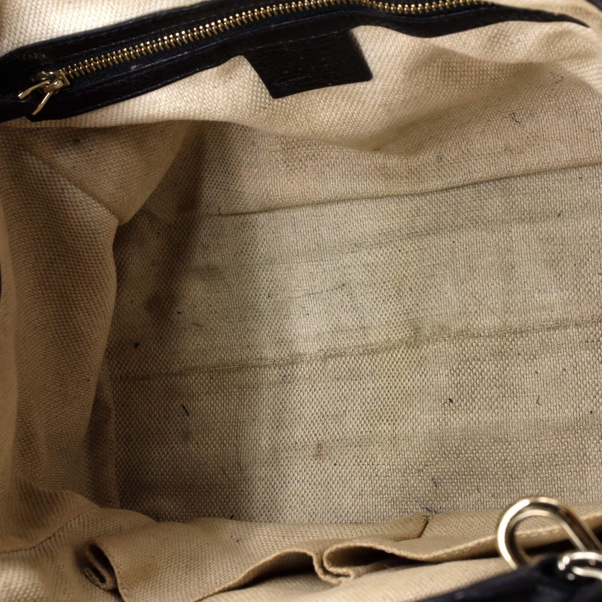 Soho Convertible Shoulder Bag Leather Small - Deep Luxury