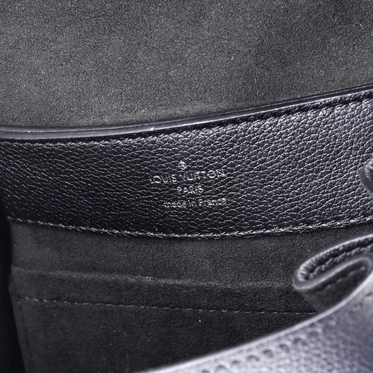 Lockme Ever Handbag Leather Mini - Deep Luxury