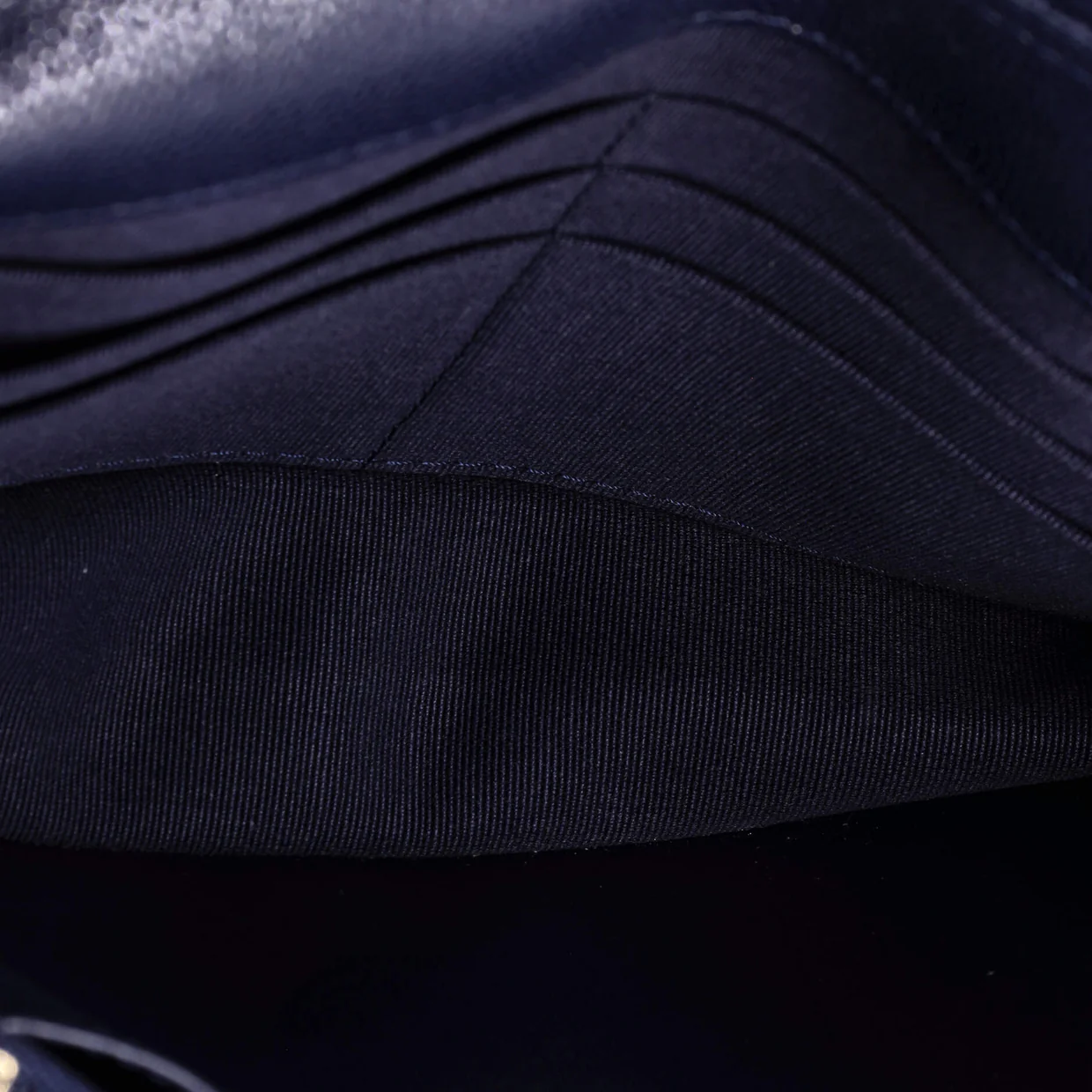 Twist Your Buttons Wallet on Chain Quilted Caviar - Deep Luxury