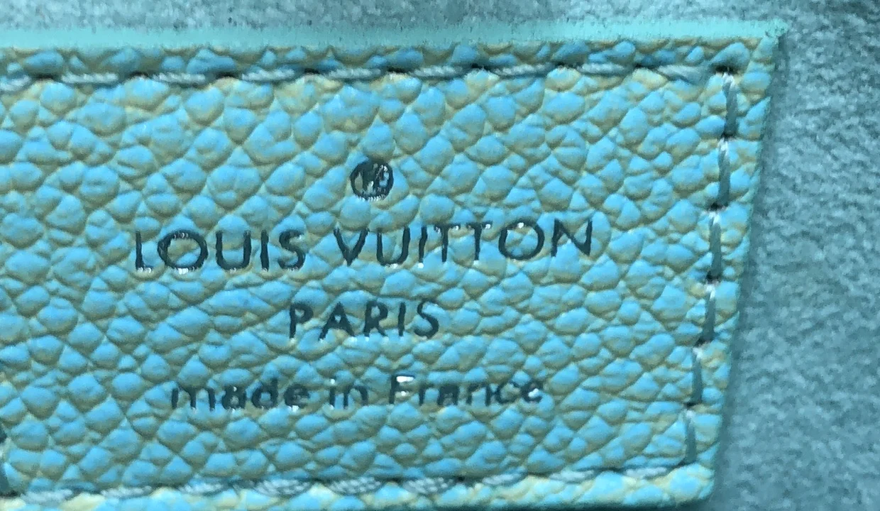 Multi Pochette Accessoires Pouch Stardust Monogram Empreinte Leather Small - Deep Luxury