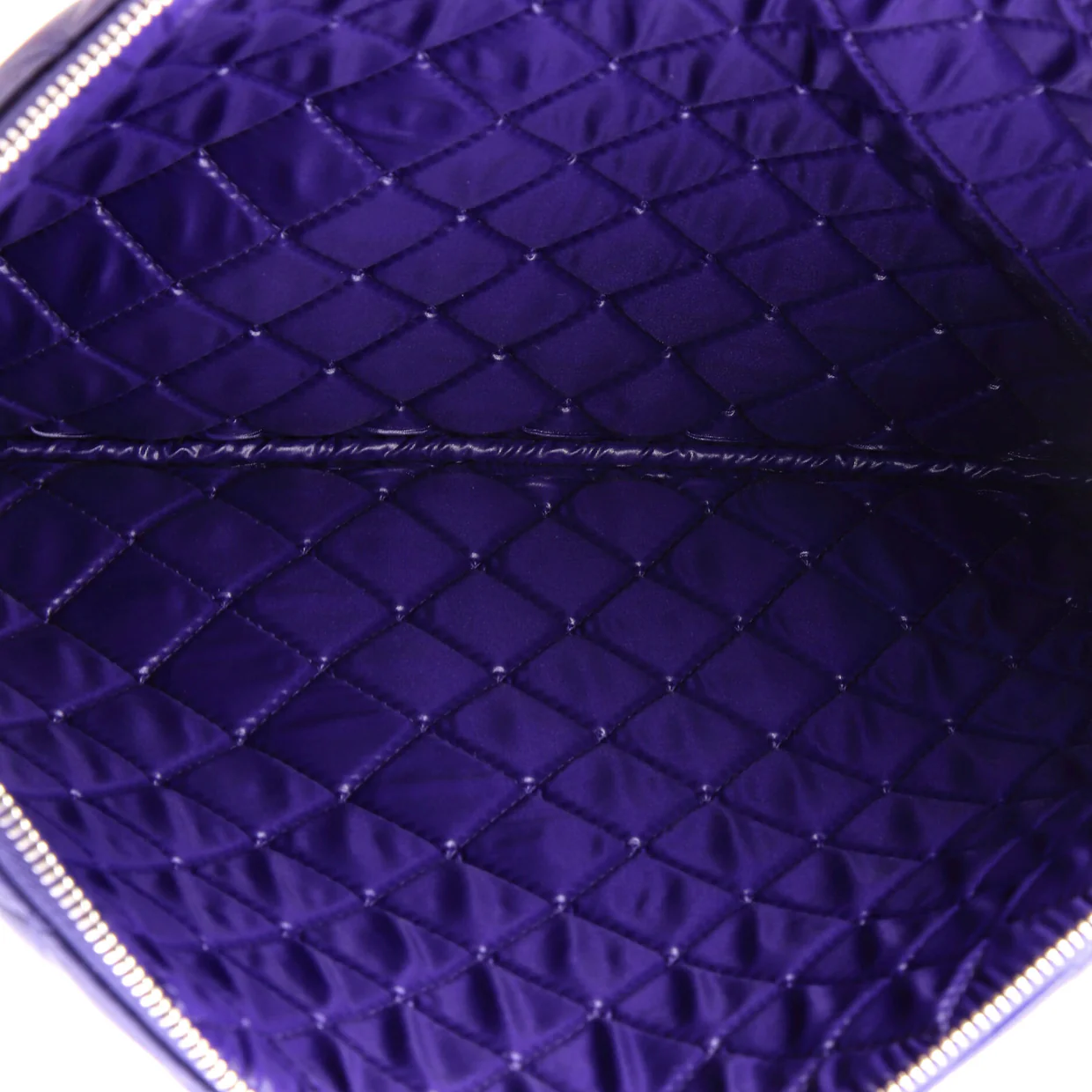 O Case Clutch Quilted Lambskin Large - Deep Luxury