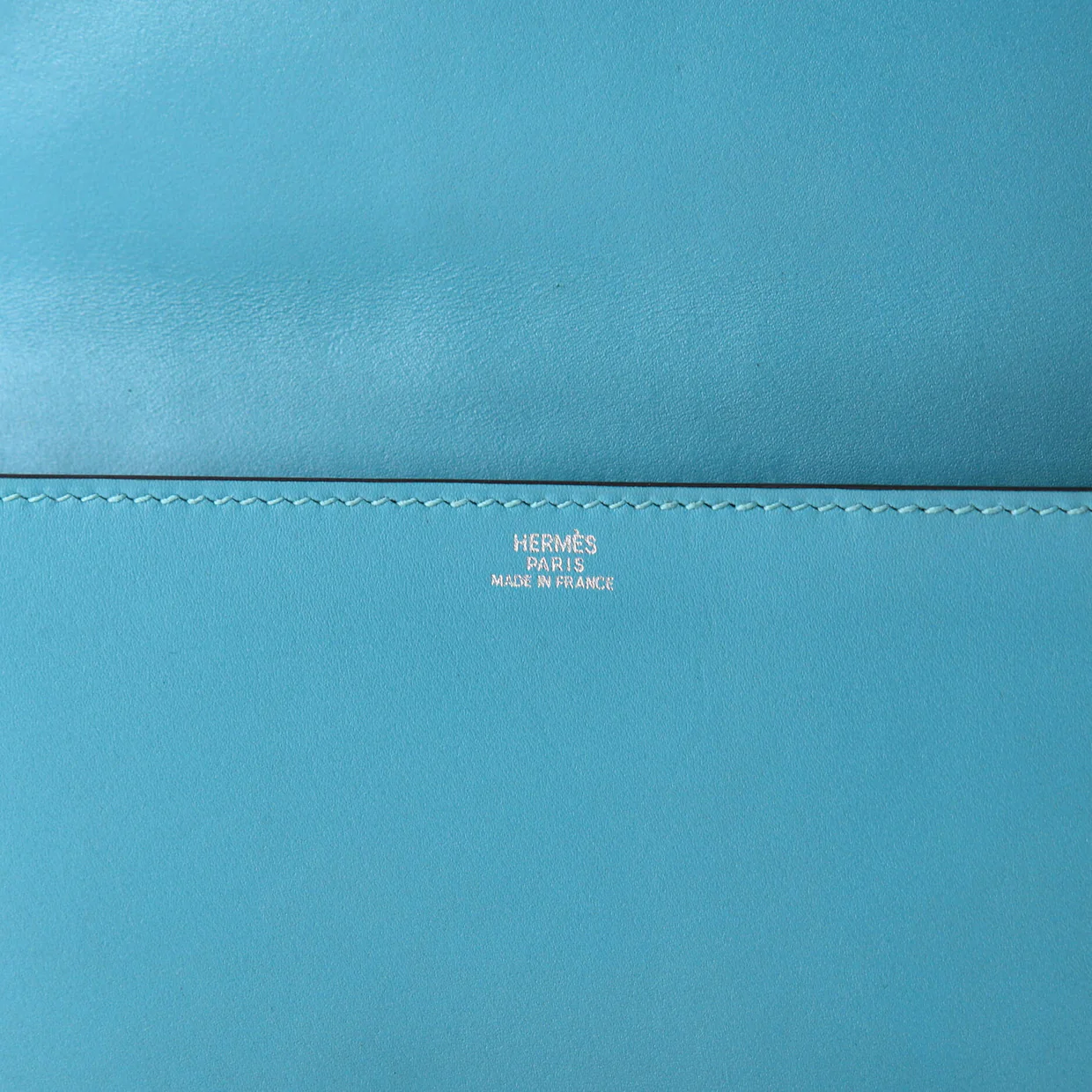 Medor Clutch Tadelakt 23 - Deep Luxury