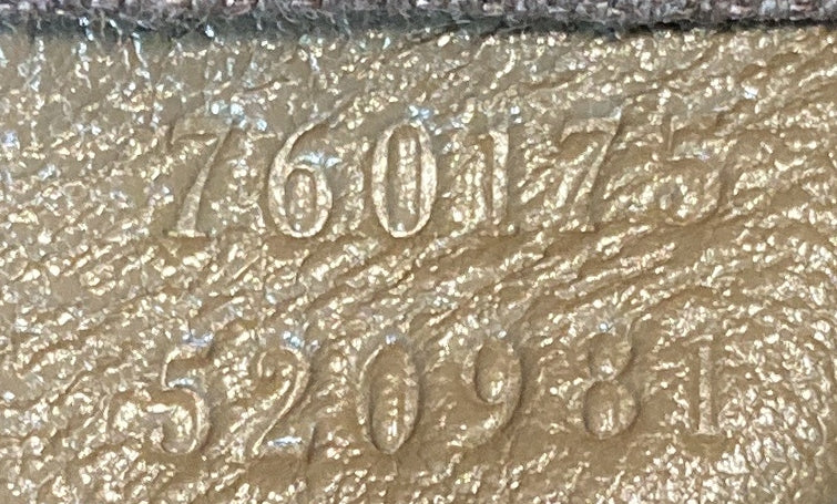 Blondie NM Round Camera Bag Diagonal Quilted Leather - Deep Luxury