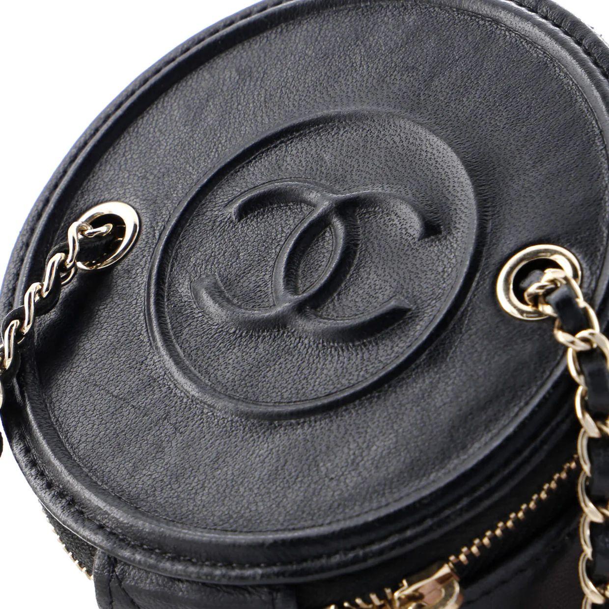 CC Round Vanity Case with Chain Quilted Lambskin Mini - Deep Luxury