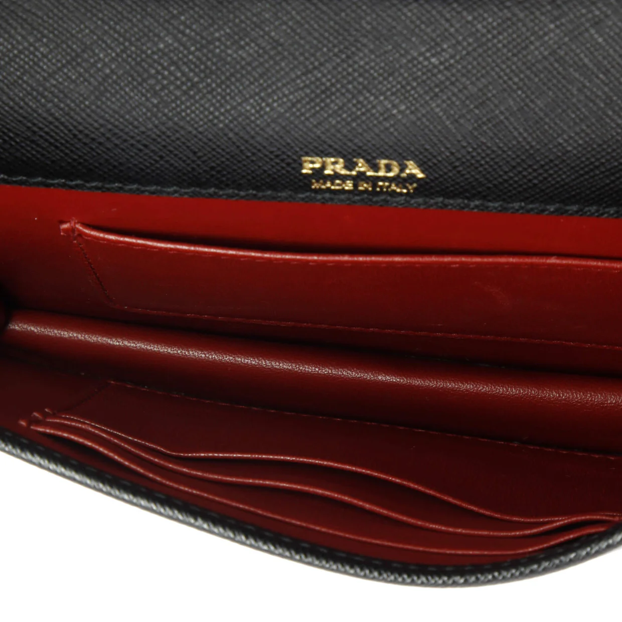 Chain Wallet Crossbody Saffiano Leather - Deep Luxury