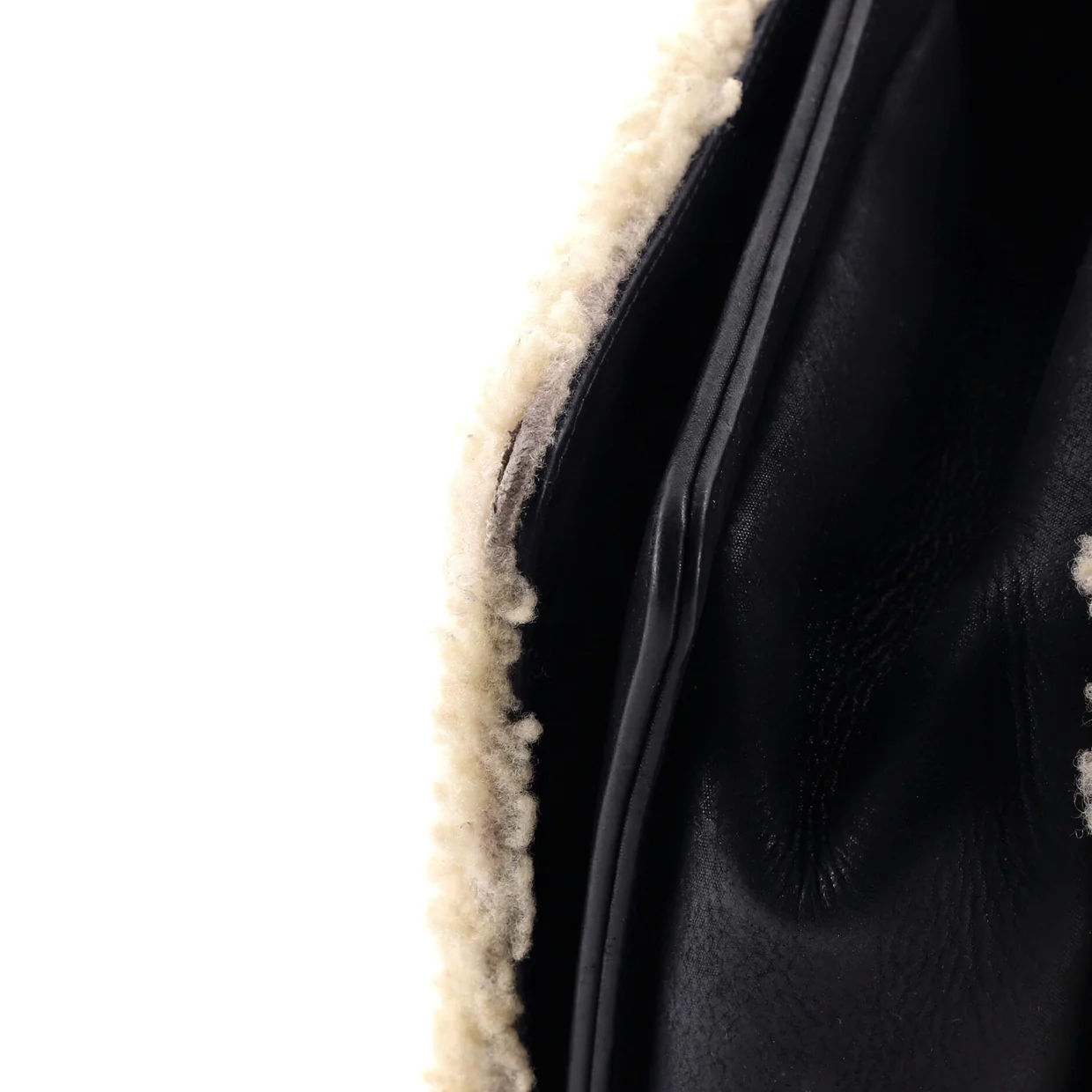 Boy Flap Bag Shearling Old Medium - Deep Luxury