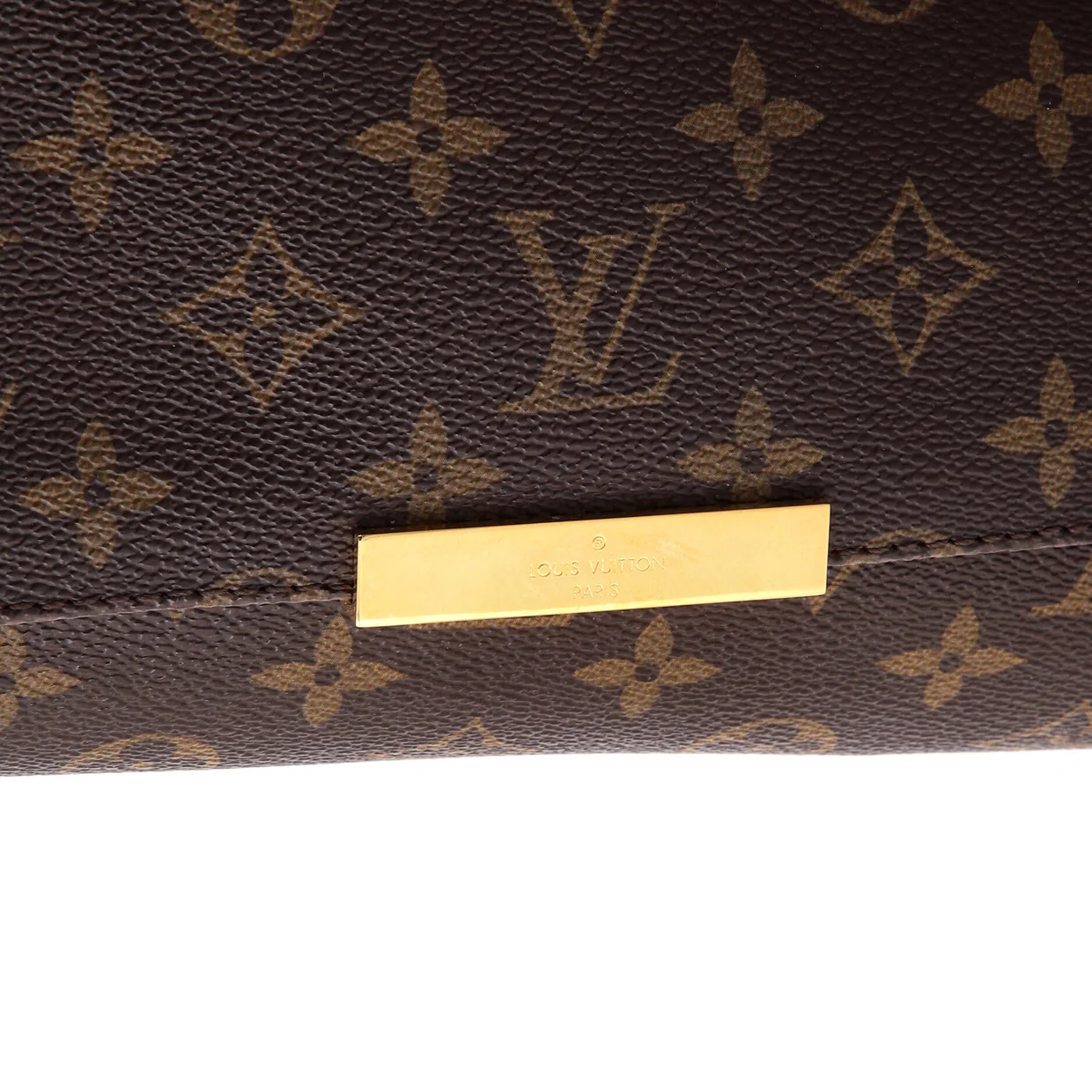 Favorite Handbag Monogram Canvas MM - Deep Luxury