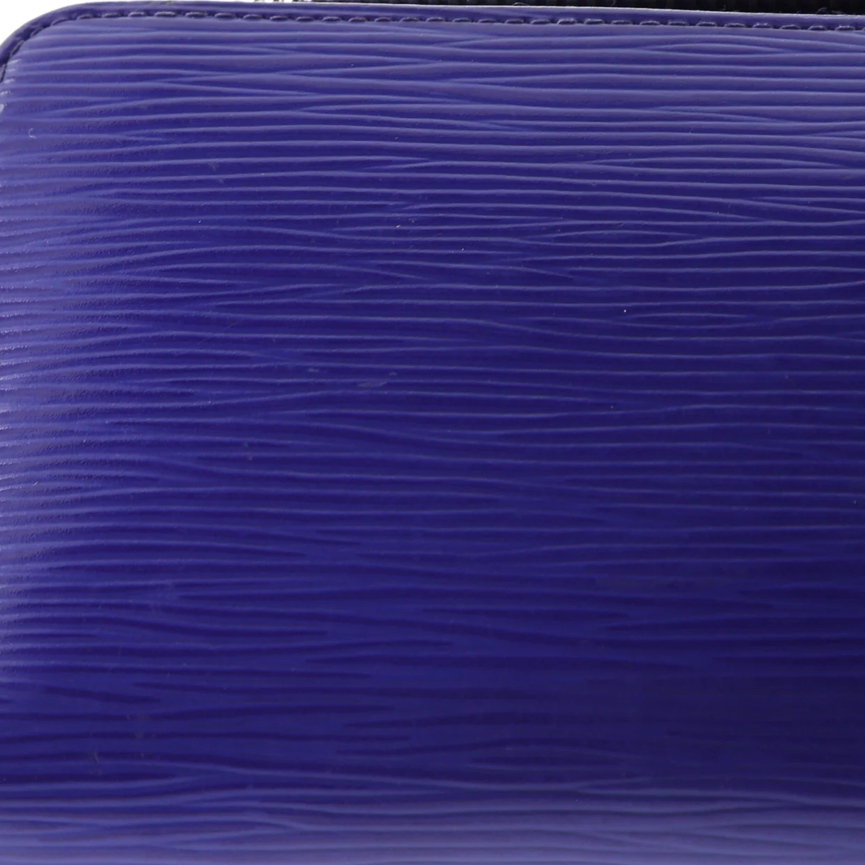 Zippy Wallet Epi Leather - Deep Luxury