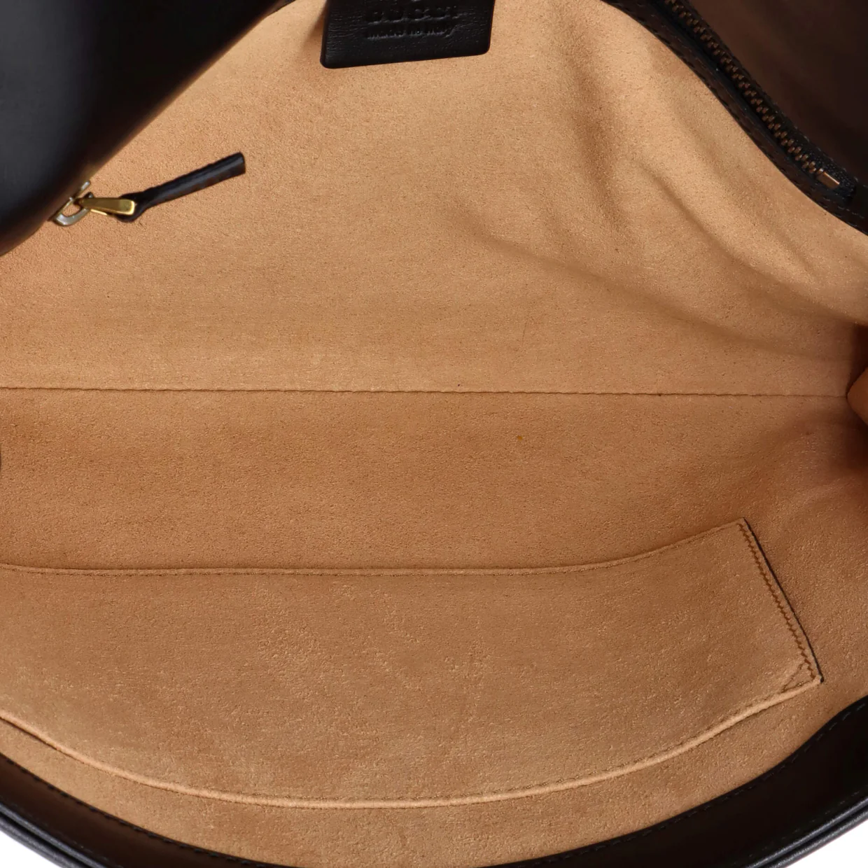 GG Marmont Flap Clutch Matelasse Leather - Deep Luxury