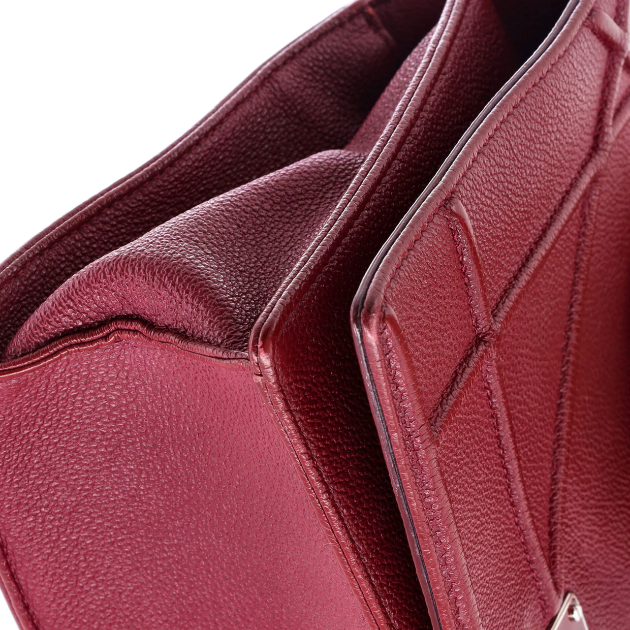 Diorama Flap Bag Grained Calfskin Medium - Deep Luxury