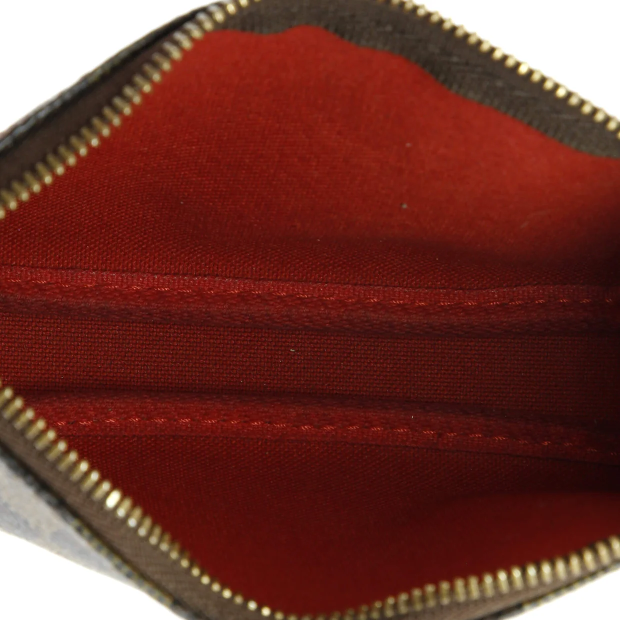 Pochette Accessoires Damier Mini - Deep Luxury