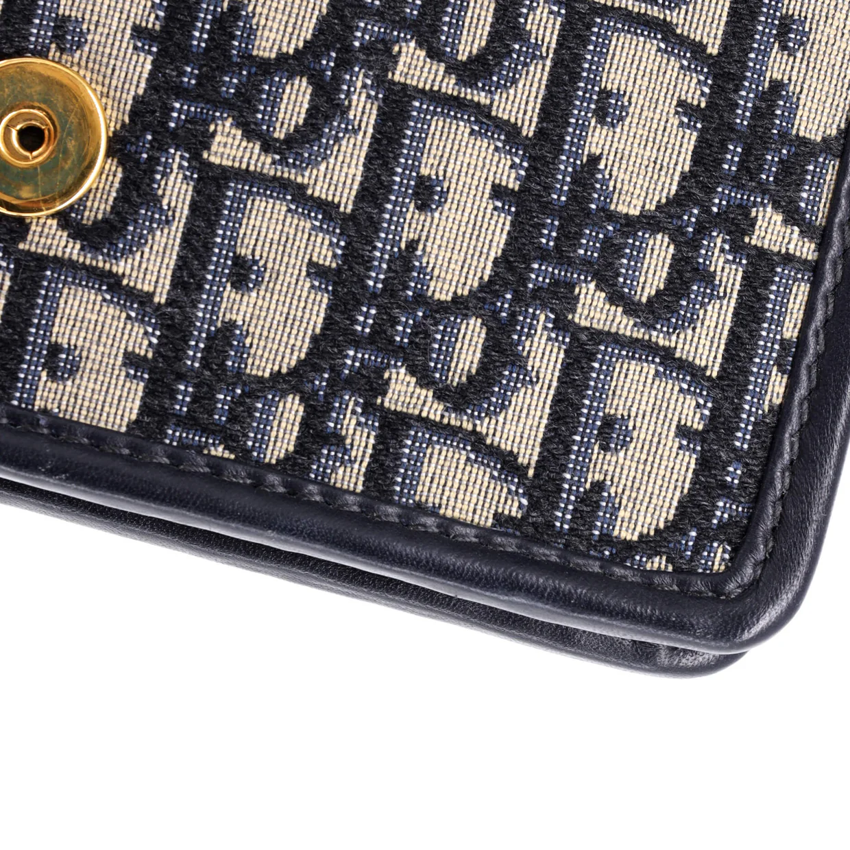 30 Montaigne 2-in-1 Pouch Oblique Canvas - Deep Luxury