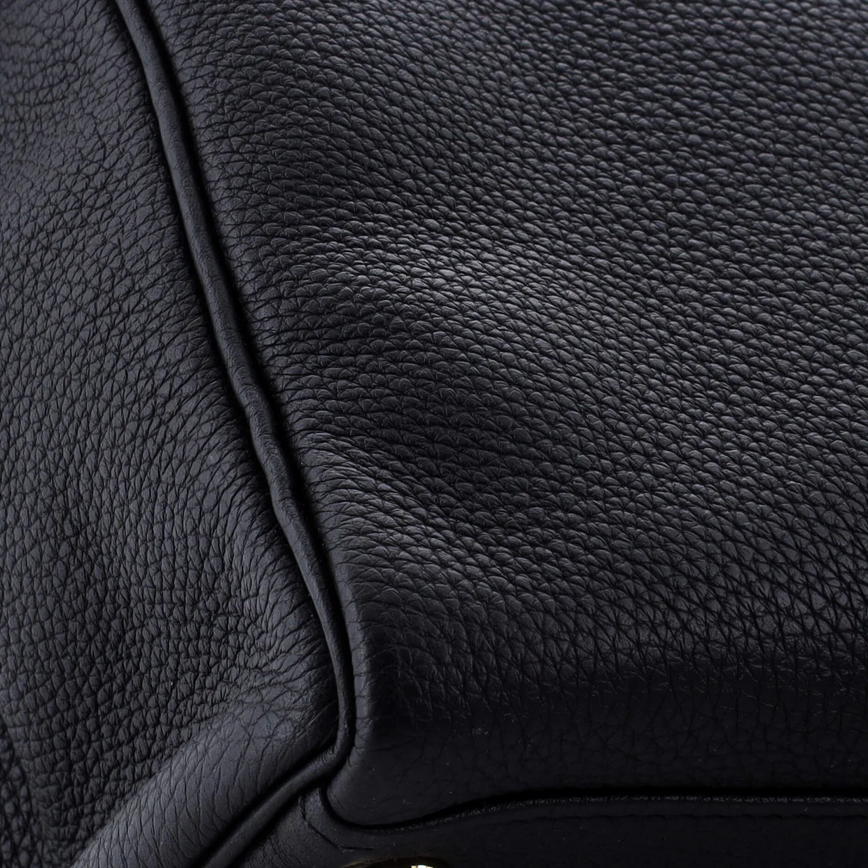 Kelly Handbag Noir Togo with Gold Hardware 28 - Deep Luxury