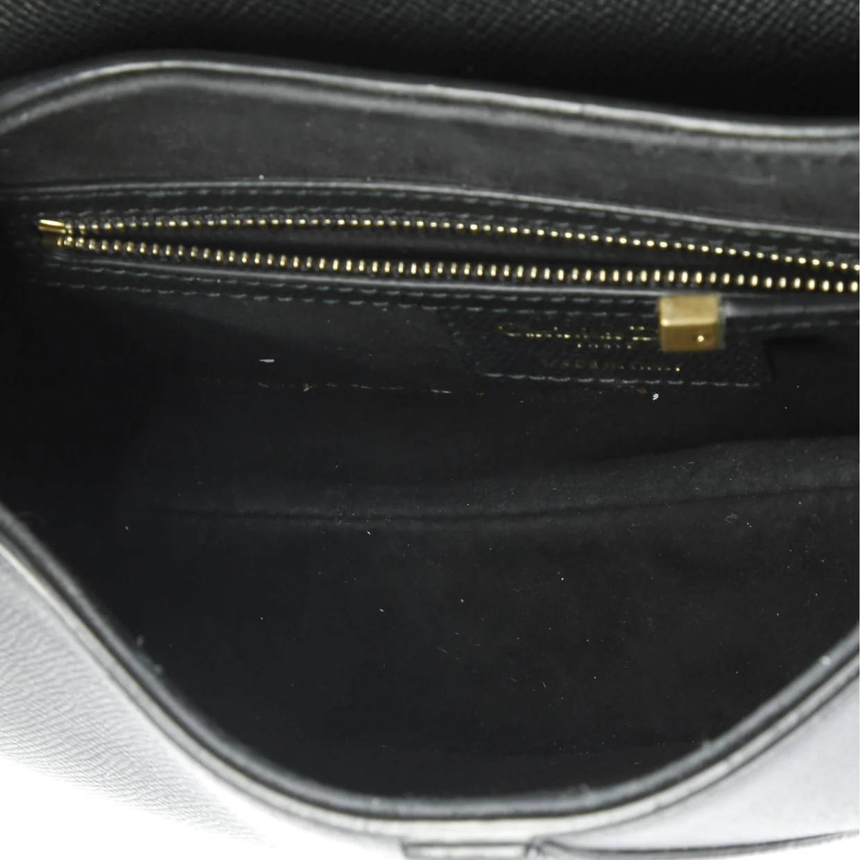 Saddle Handbag with Strap Leather Medium - Deep Luxury