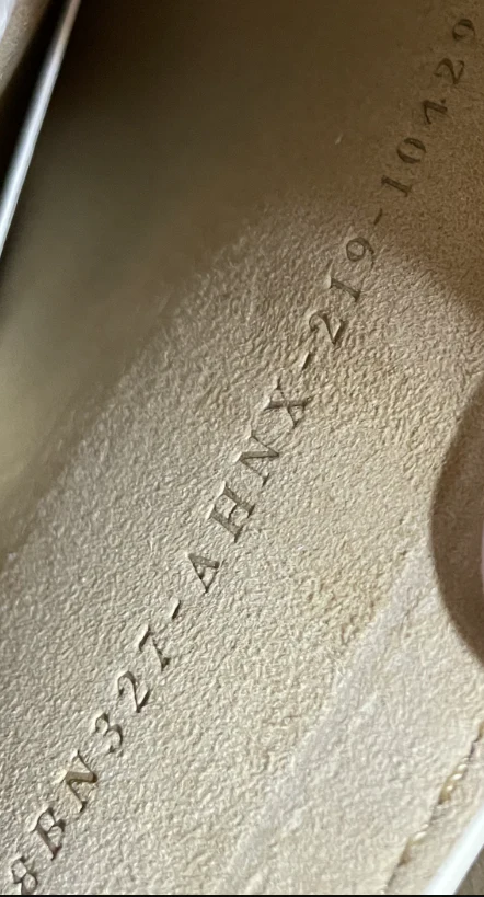 Peekaboo ISeeU Bag Studded Leather Small - Deep Luxury