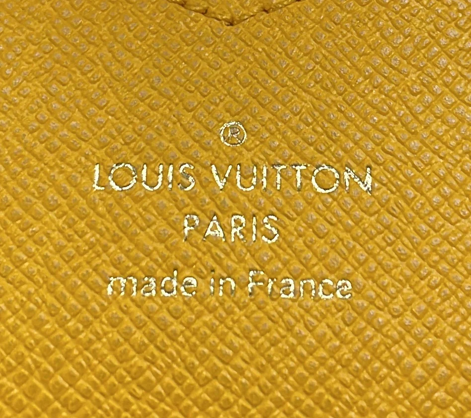 Passport Cover Limited Edition Vivienne Xmas Monogram Canvas - Deep Luxury