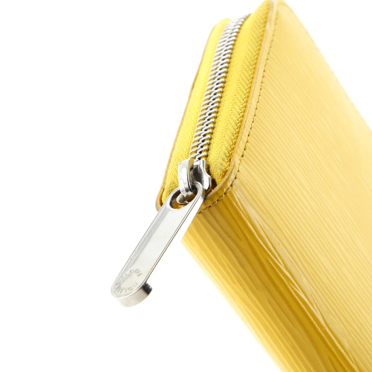 Zippy Wallet Epi Leather - Deep Luxury