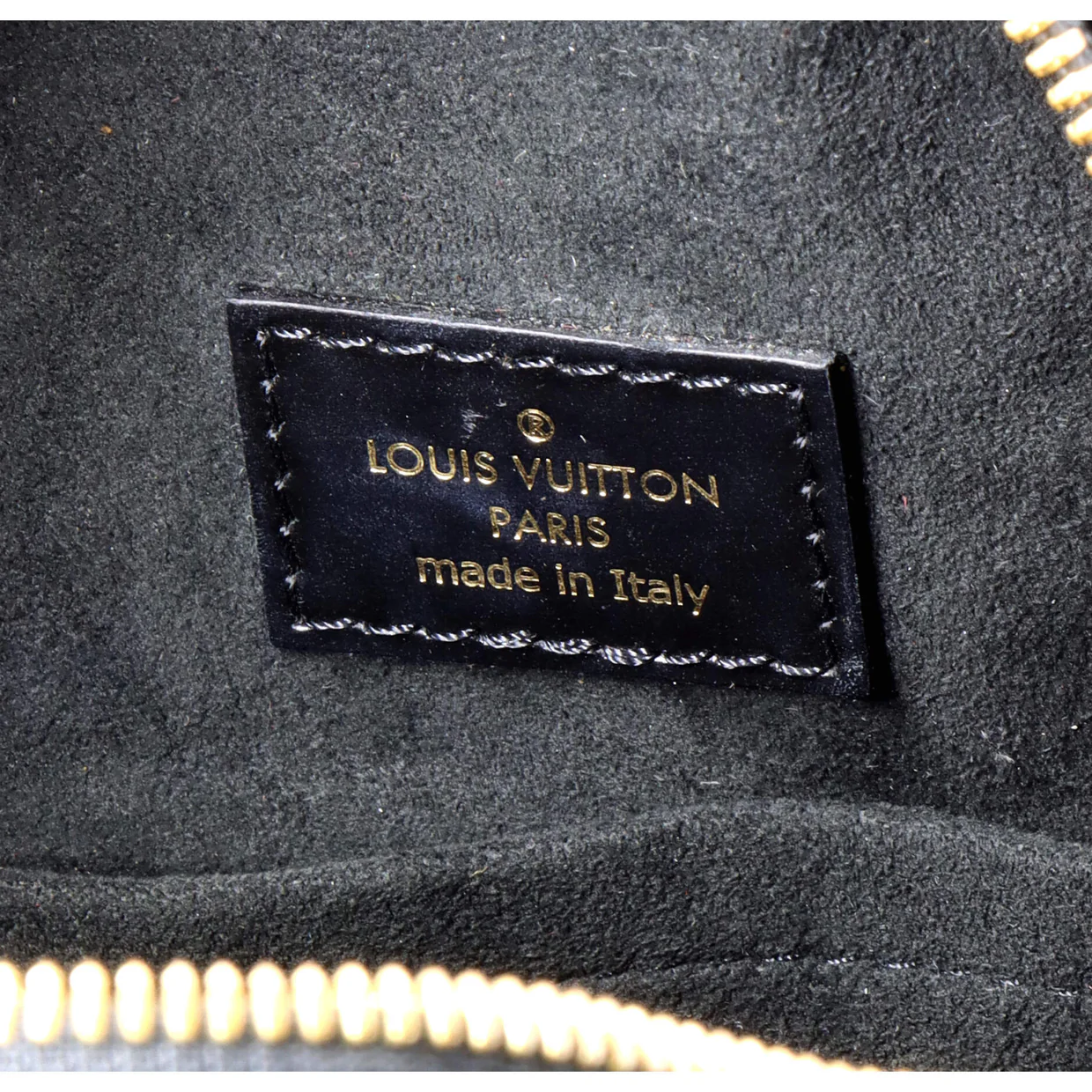 Boite Chapeau Souple Bag Monogram Vernis MM - Deep Luxury