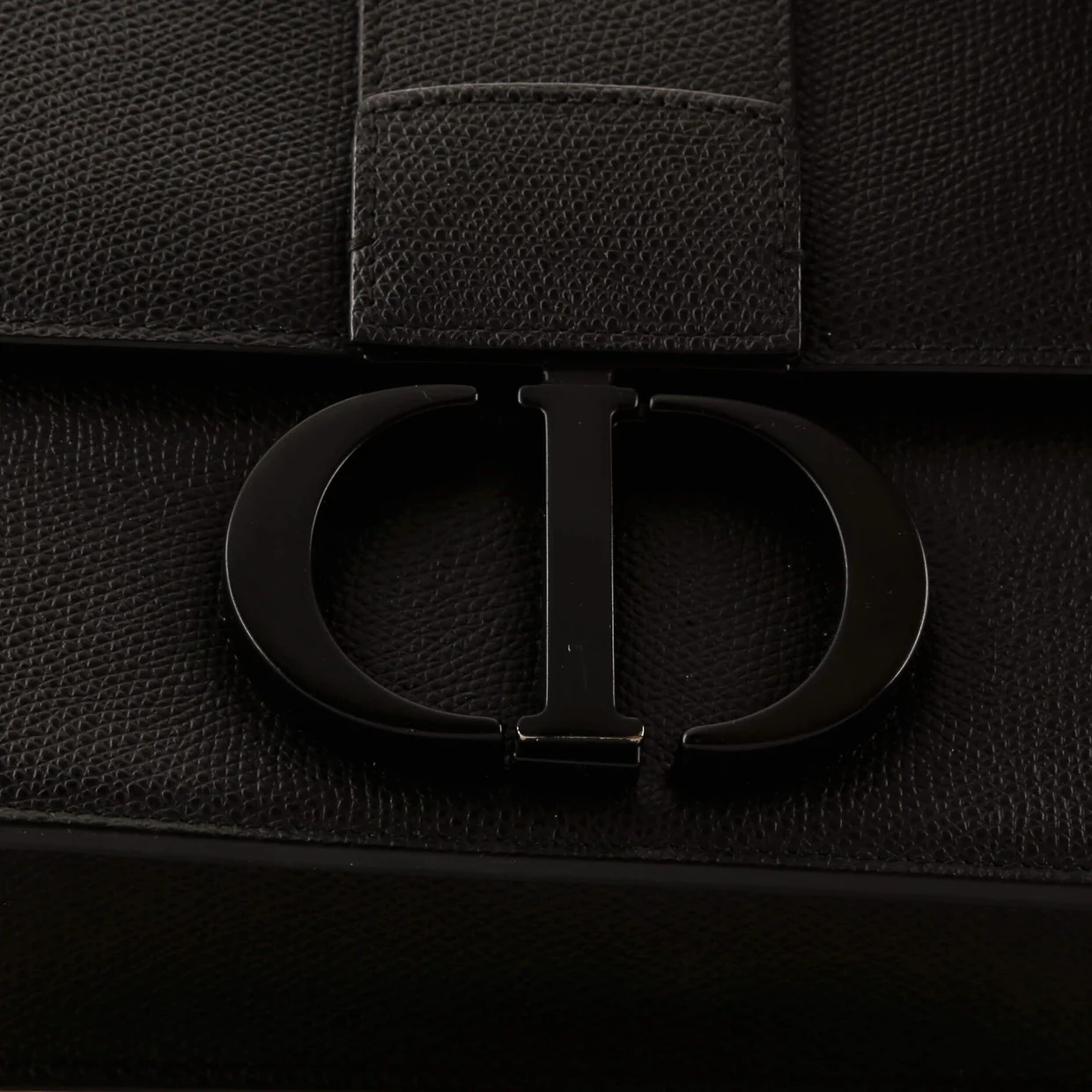Ultra Matte 30 Montaigne Flap Bag Leather - Deep Luxury