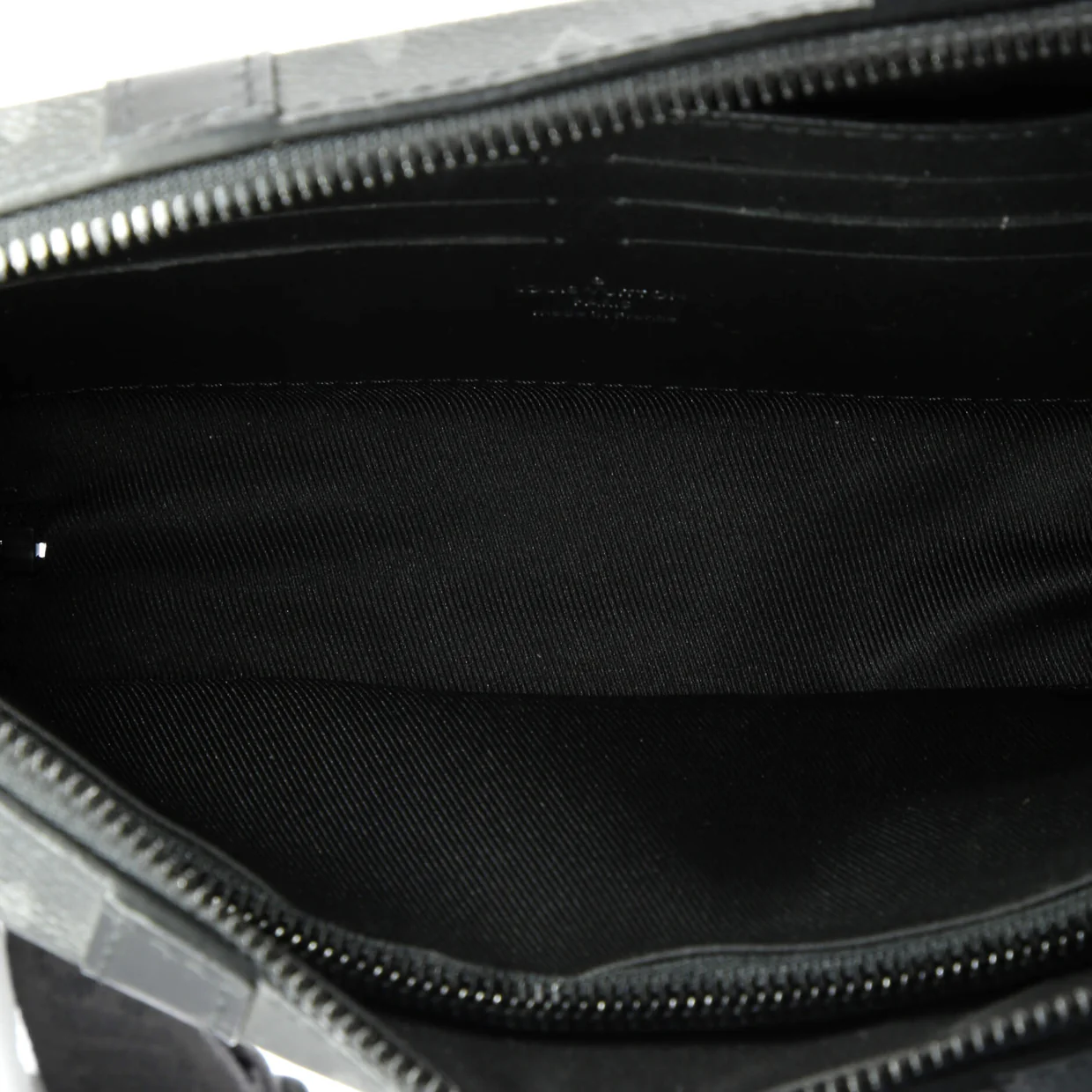 Soft Trunk Wallet Monogram Eclipse Canvas - Deep Luxury
