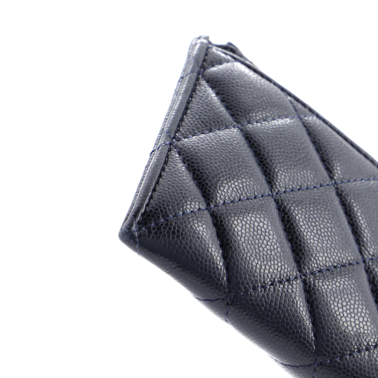 Classic Zip Pouch Quilted Caviar Long - Deep Luxury