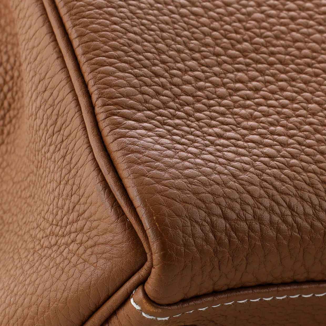 Kelly Handbag Gold Togo with Gold Hardware 28 - Deep Luxury