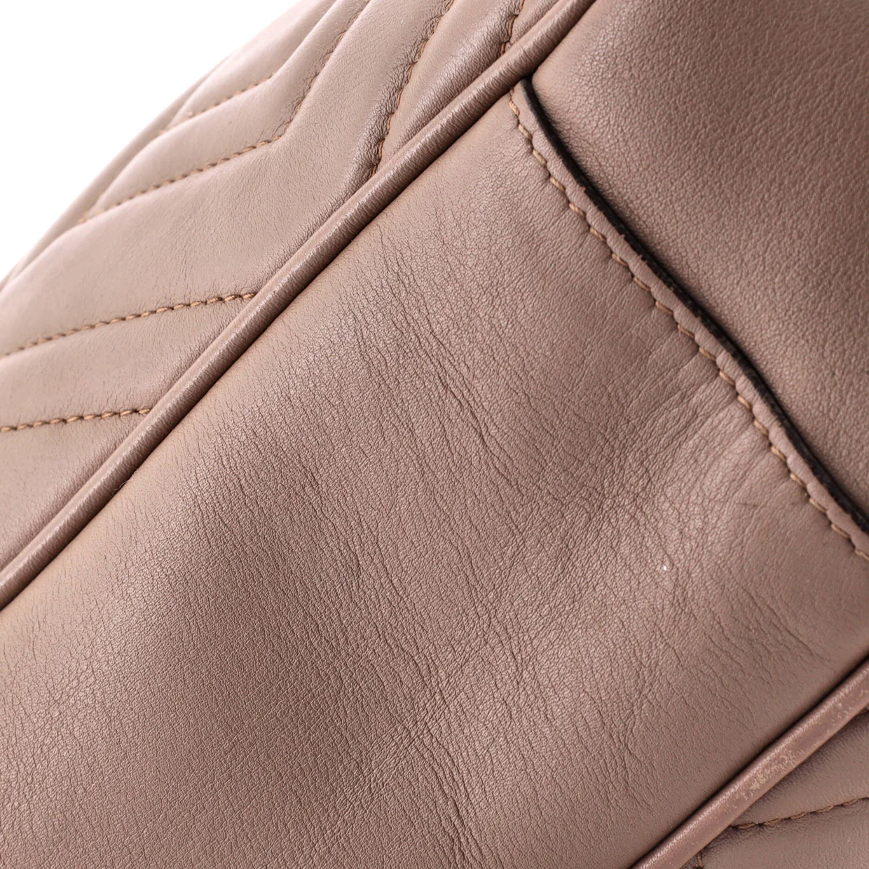 GG Marmont Shoulder Bag Matelasse Leather Medium - Deep Luxury