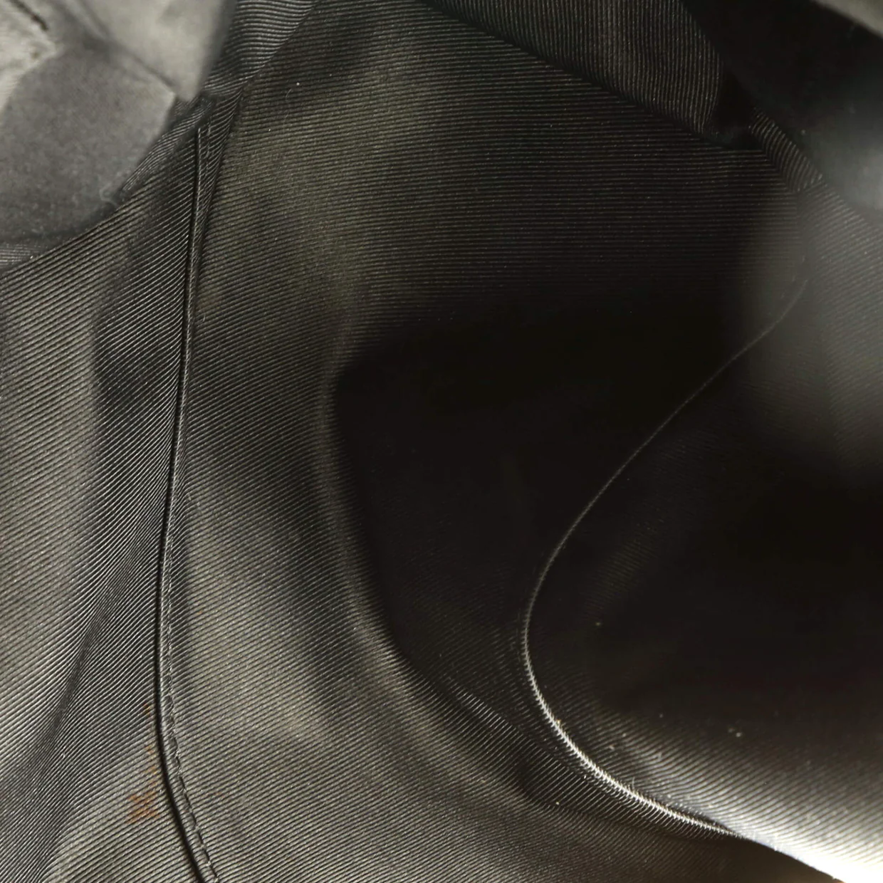 Discovery Backpack Monogram Shadow Leather - Deep Luxury