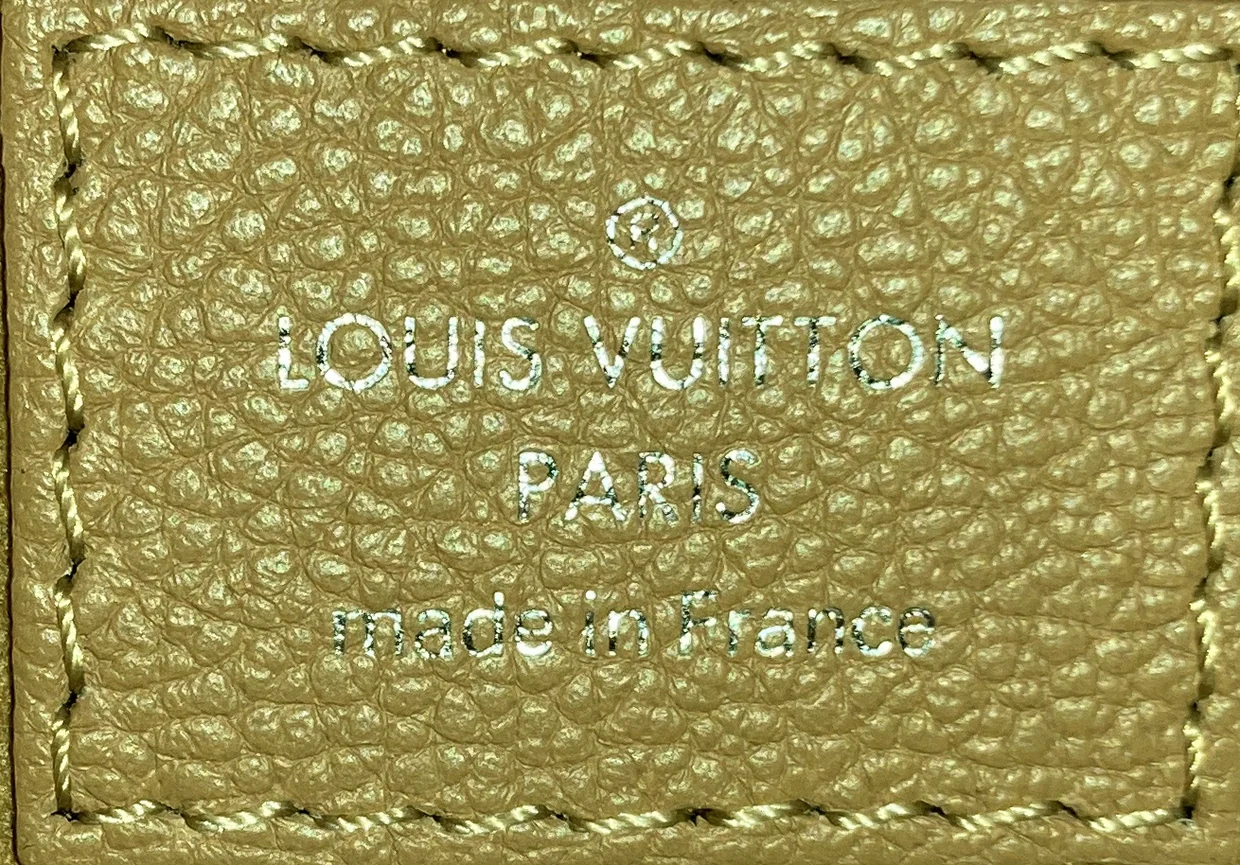 Very Zipped Tote Monogram Leather - Deep Luxury