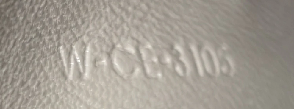 Classic Box Bag Grainy Leather Medium - Deep Luxury