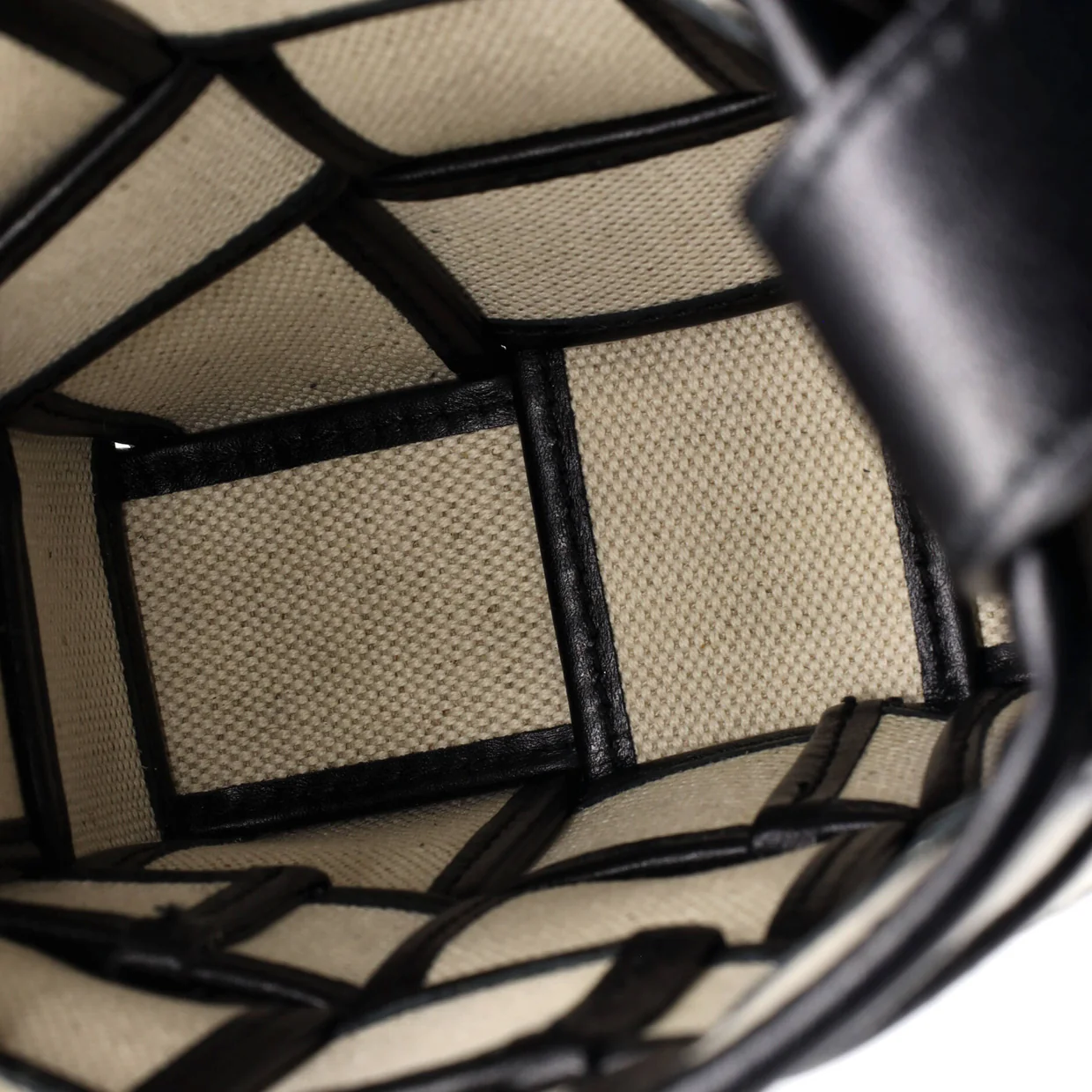 Cassette Messenger Bag Padded Maxi Intrecciato Canvas with Leather Small - Deep Luxury