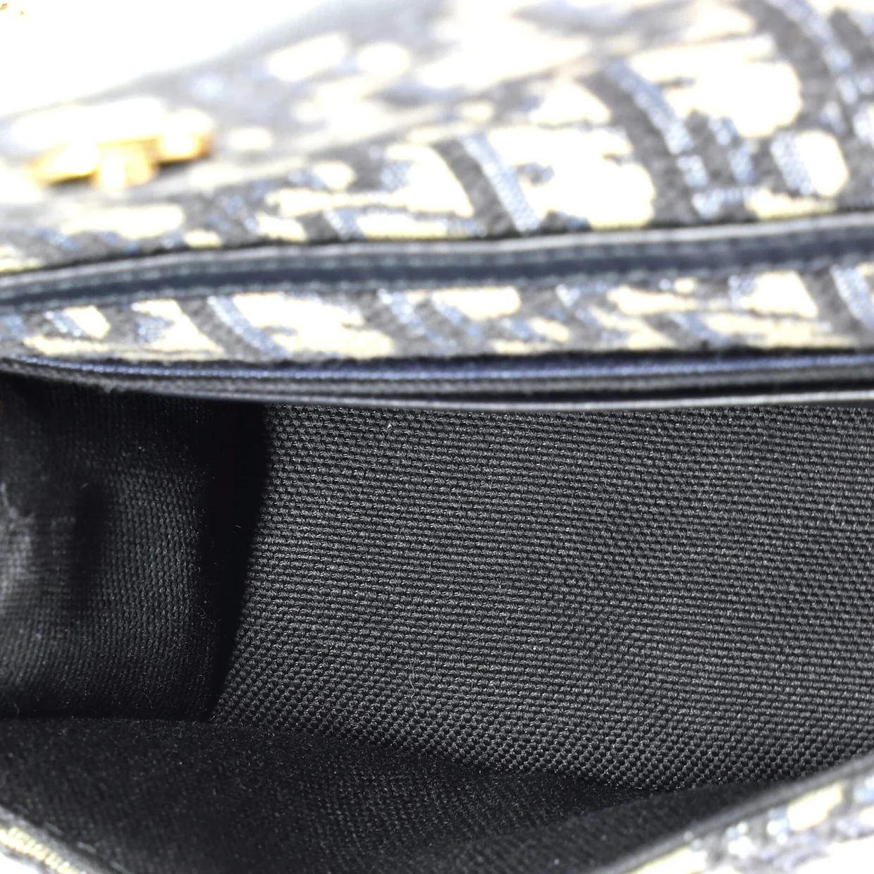 30 Montaigne Nano Convertible Belt Pouch Oblique Canvas - Deep Luxury