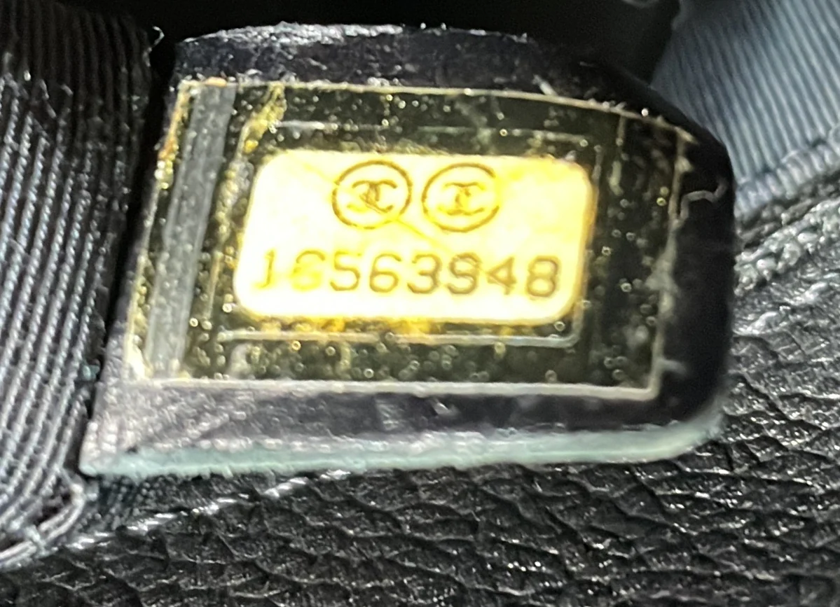 Cerf Executive Tote Leather Medium - Deep Luxury