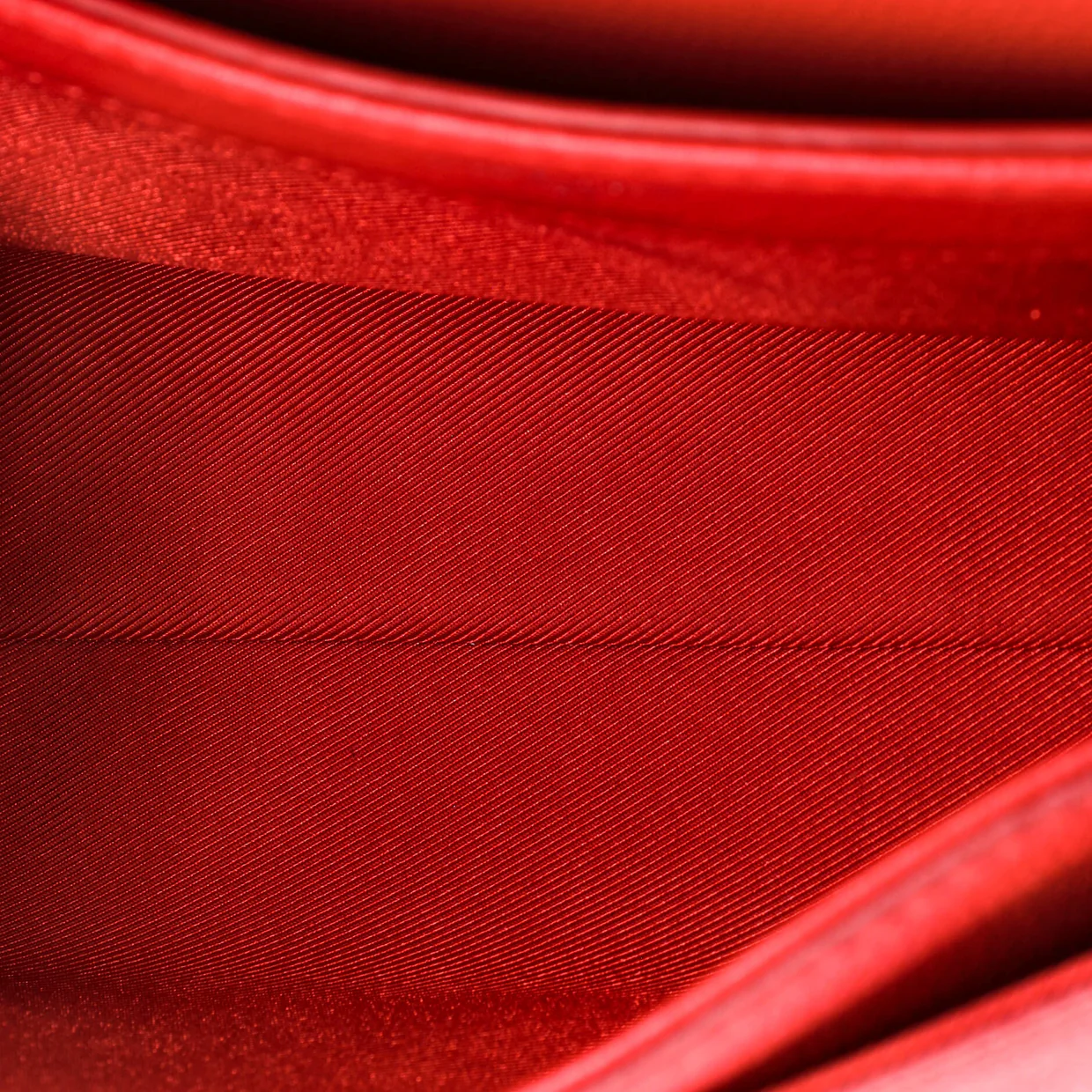 Lockme II Handbag Leather BB - Deep Luxury