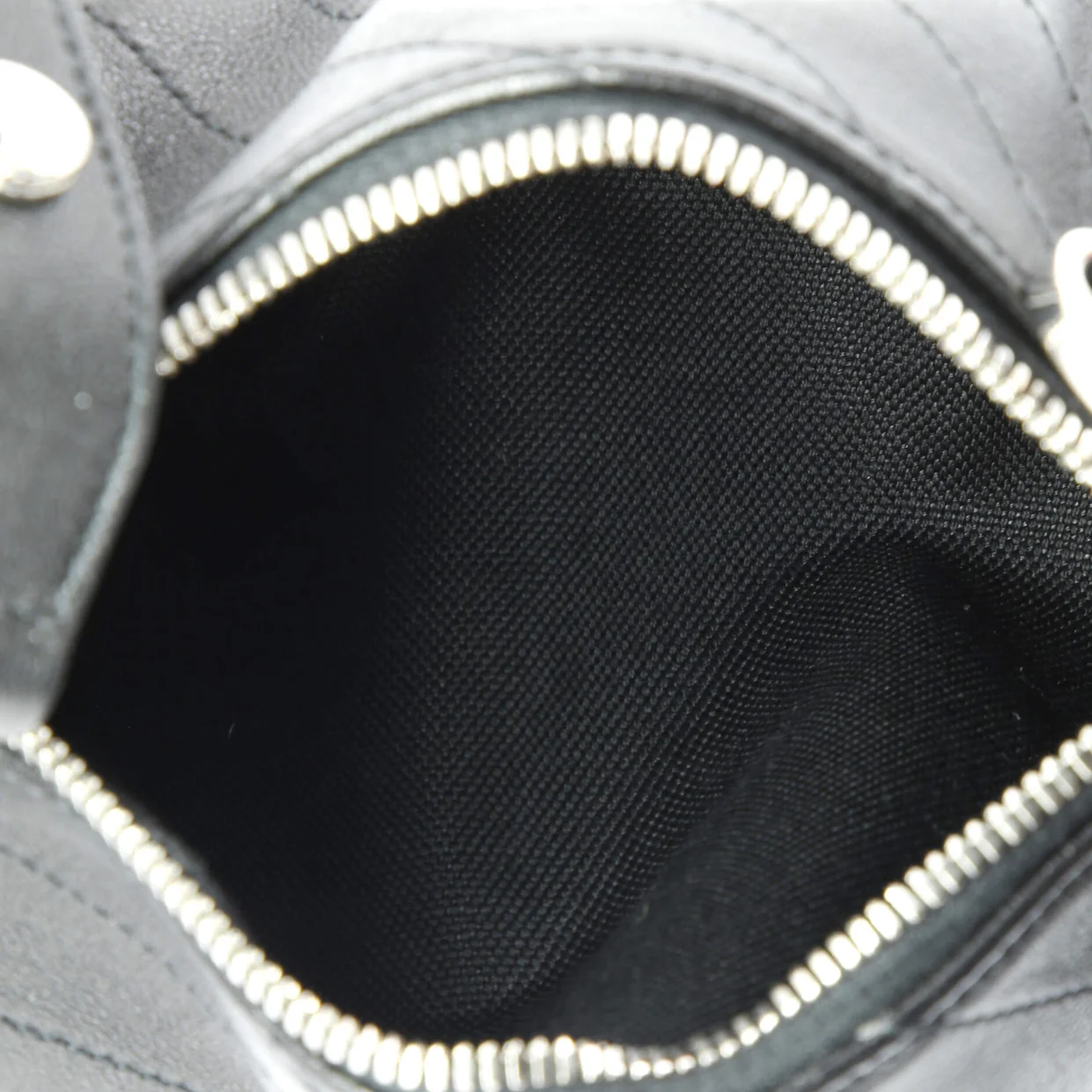 Blondie Shoulder Bag Diagonal Quilted Leather Mini - Deep Luxury