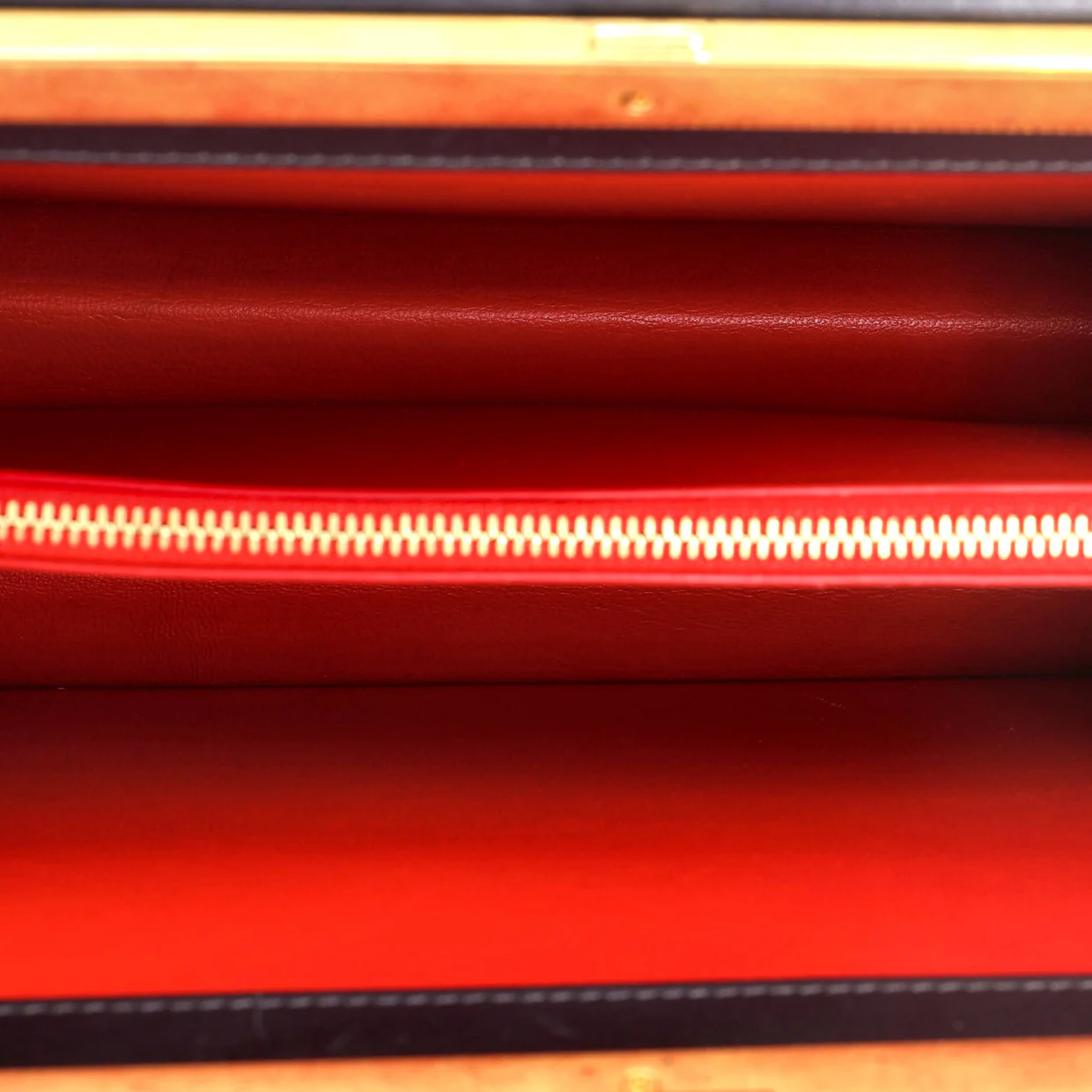 Clasp Top Handle Bag Leather Medium - Deep Luxury