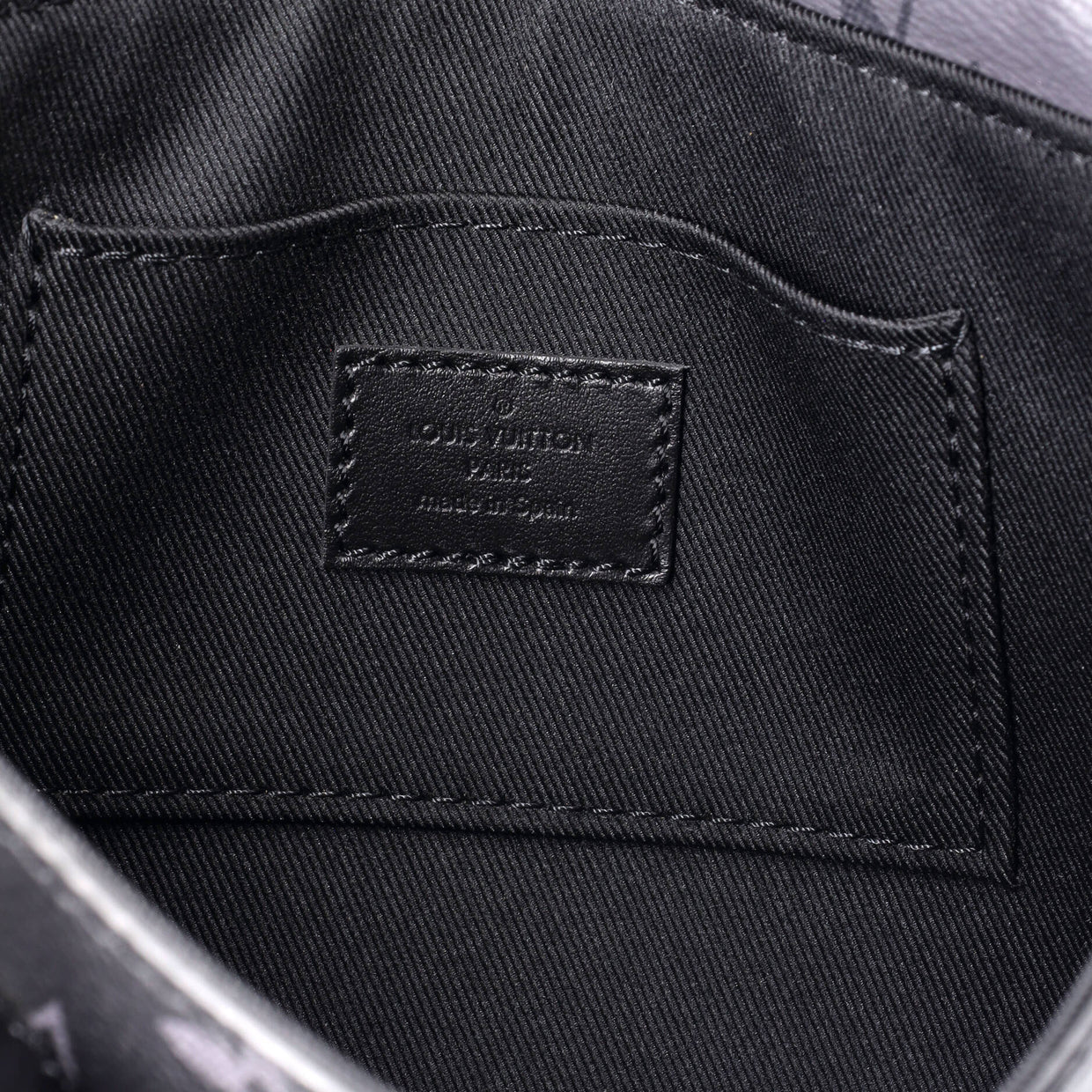 Pulse Wearable Wallet Monogram Eclipse Canvas Monogram Eclipse Canvas - Deep Luxury