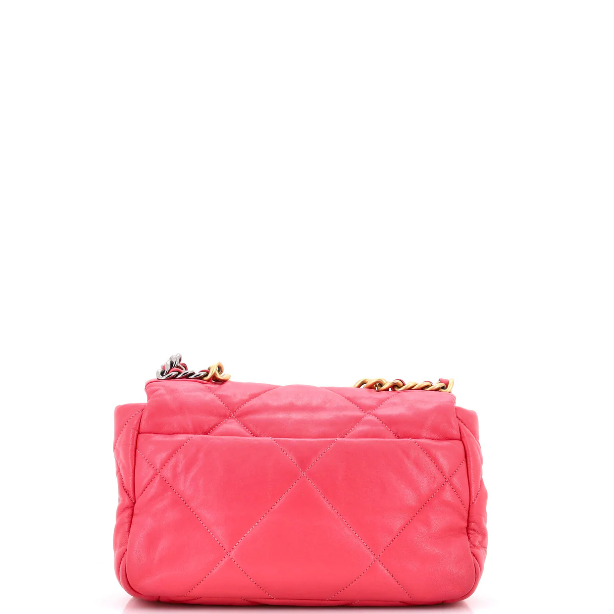 19 Flap Bag Quilted Leather Medium - Deep Luxury